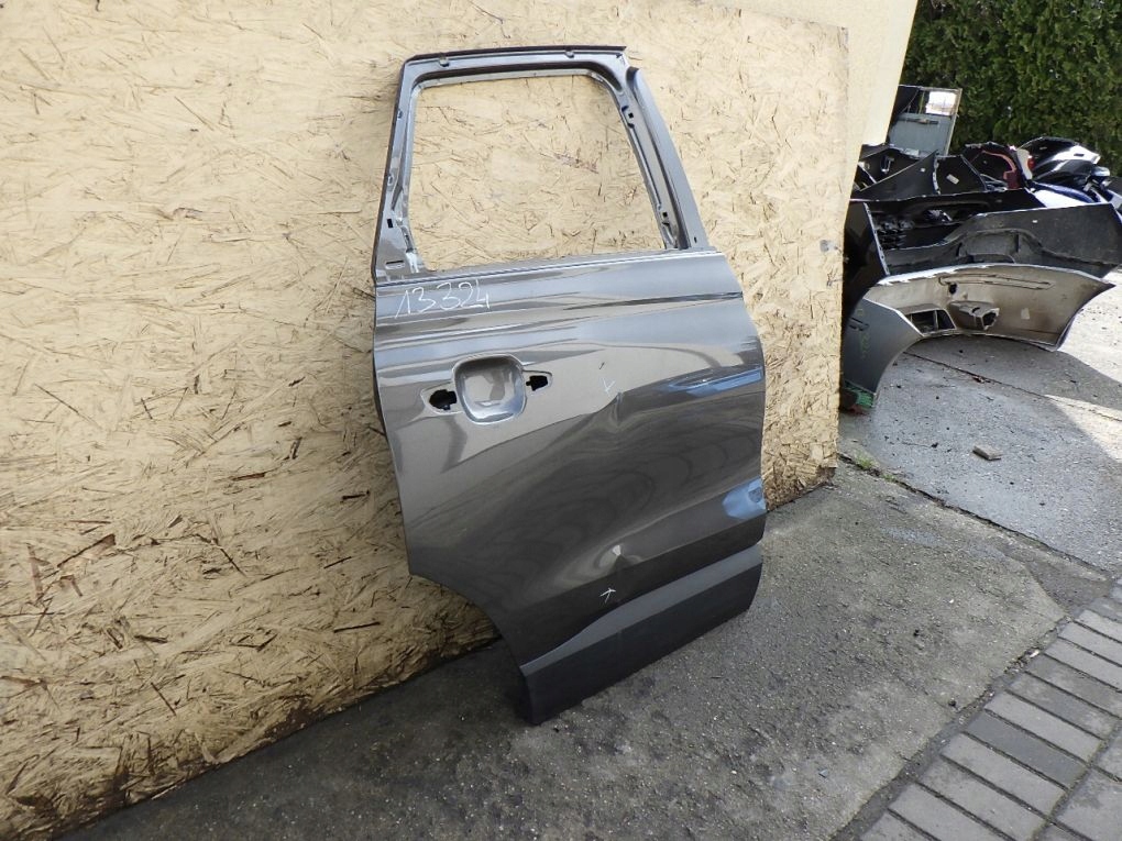 OPEL CROSSLAND X 17- door right rear.