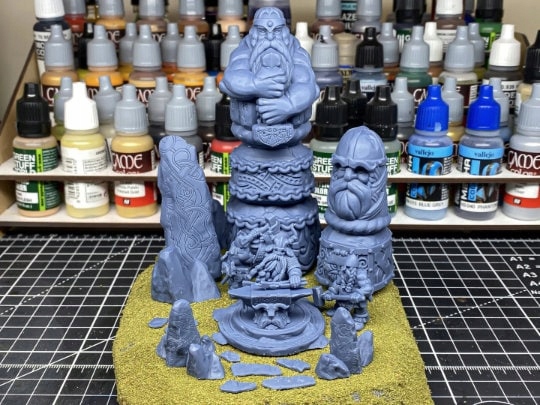 Ancient Dwarf Forge and Great Dwarf Runemaster only Runmaster+crew Materiał żywica