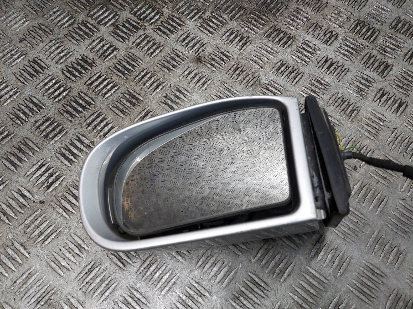 mirror left electrics MERCEDES-BENZ W203 C200 11 PIN