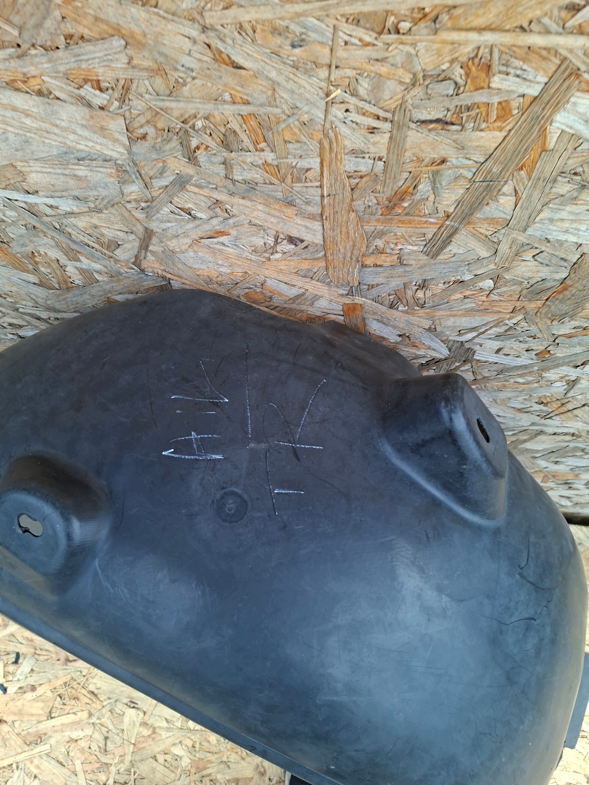 mudguard rear part rear. right OPEL ASTRA J 1,6 13271415