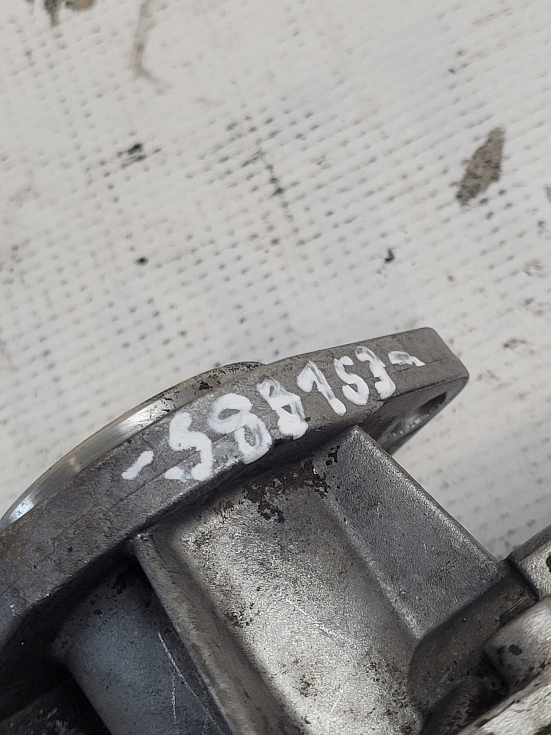 Pompa VACUM OE 8200113585 RENAULT SCENIC II 2 1.5DCI
