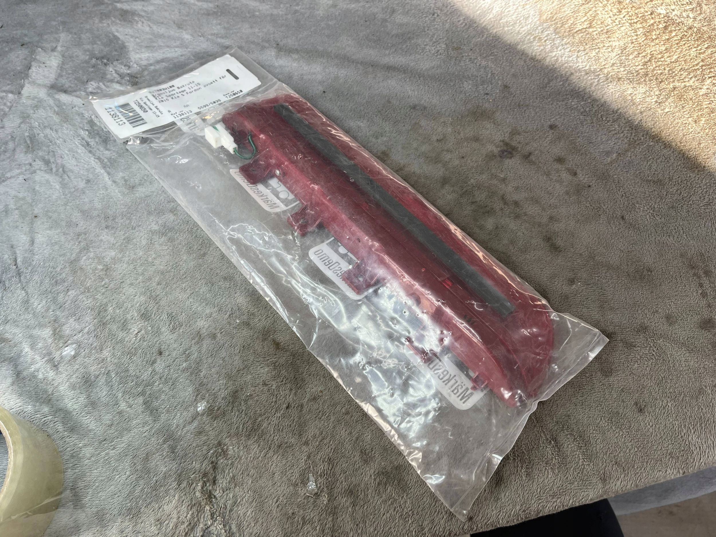 KIA SPORTAGE third brake light 927003W100 !J