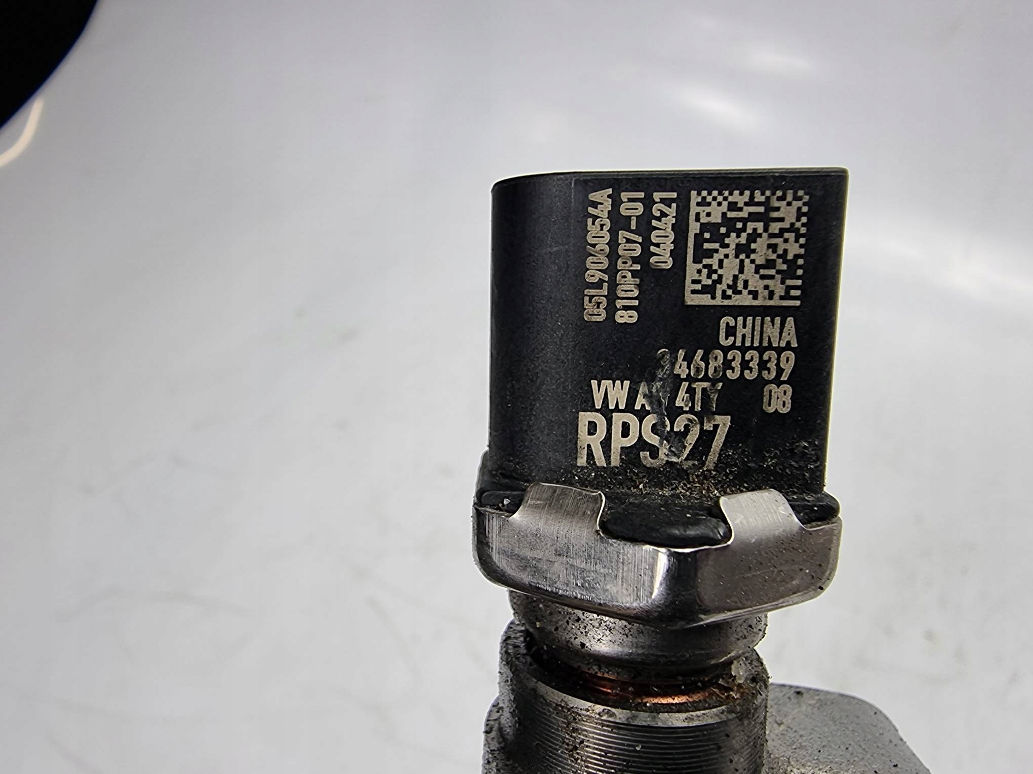 Rampe injection 04L130764B AUDI A6 C8 ALLROAD