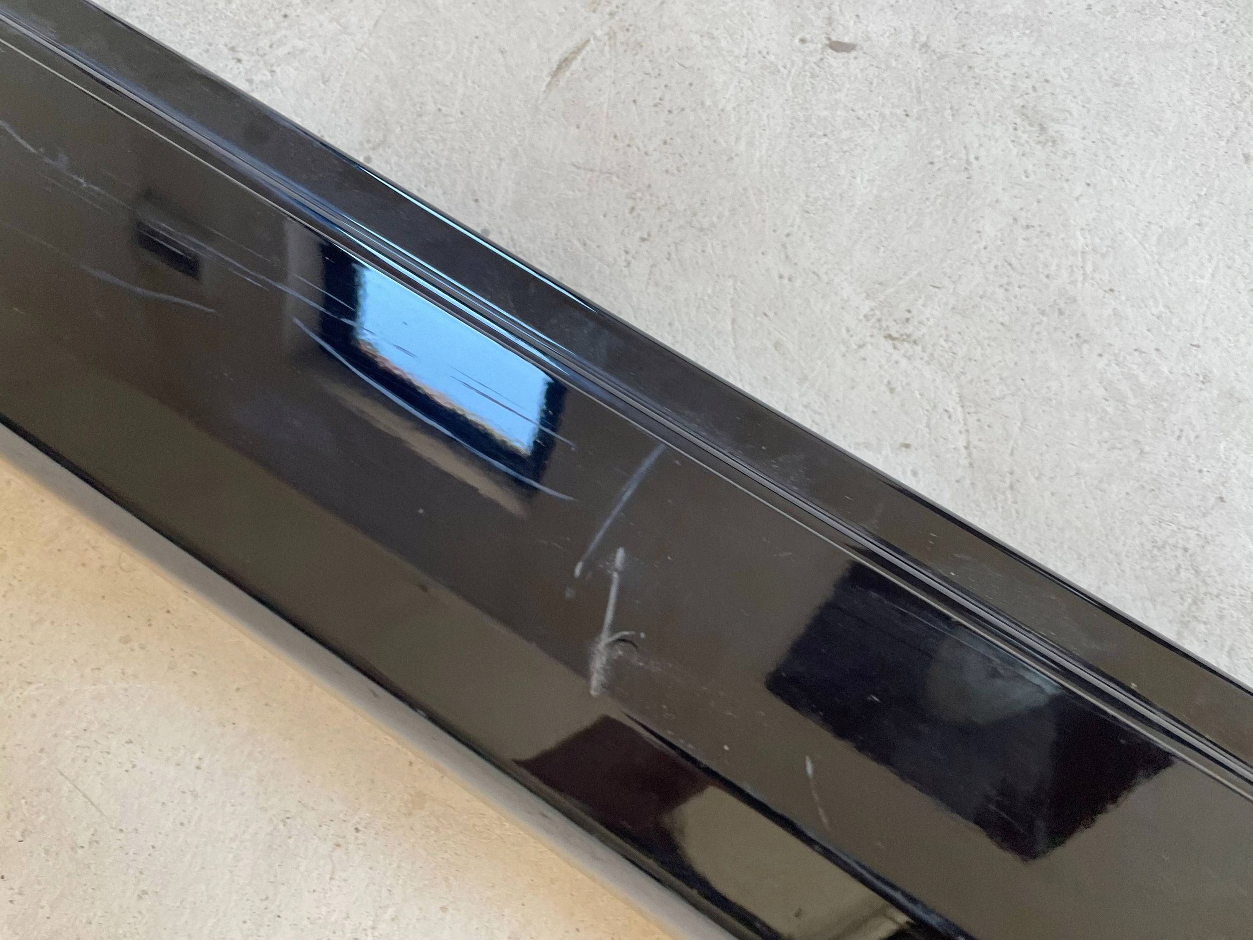 cap threshold right side BMW IX 8737832