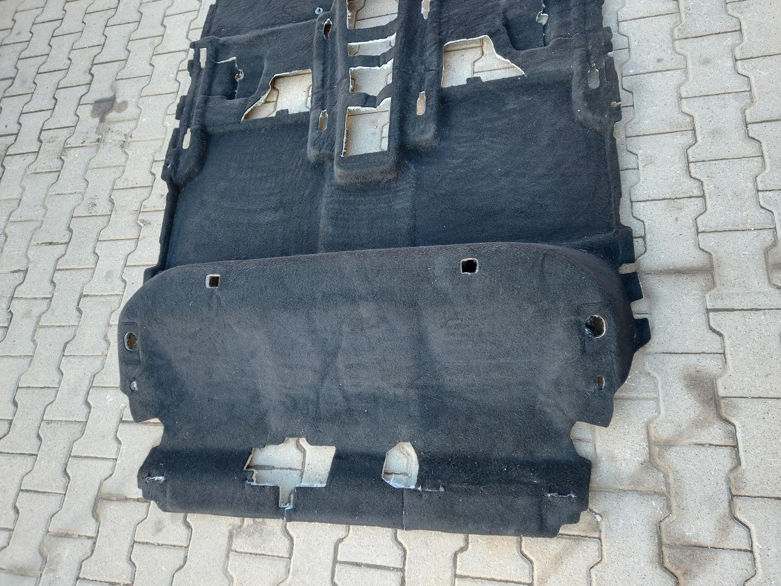 VW ID4 11A , 2024r SUV 5D floor car carpet cabs EU 11B863021C