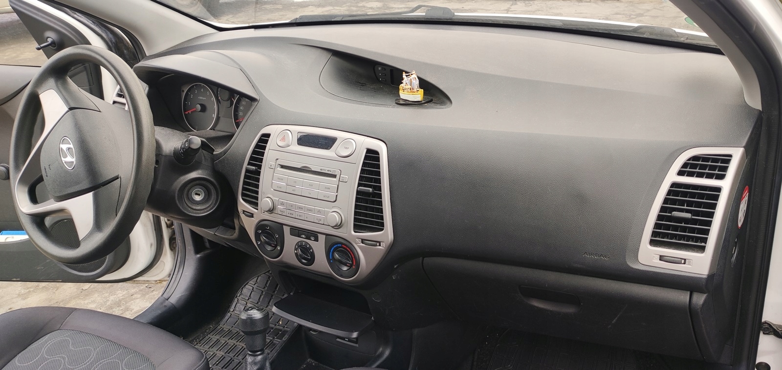 HYUNDAI I20 I 10r DESKA ROZDZIELCZA AIRBAG PASY za 715 zł z Szprotawa
