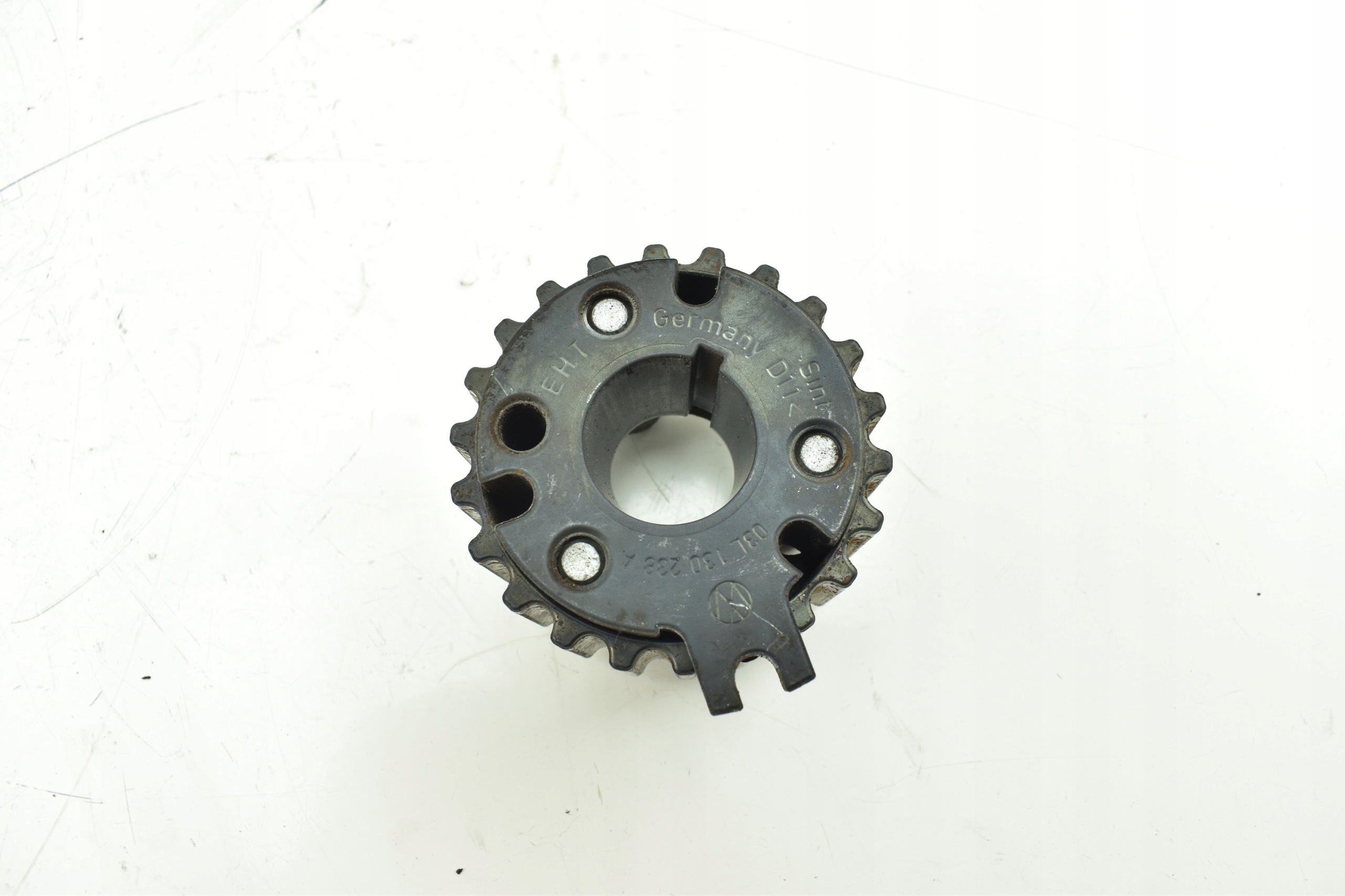 roue pompe d'injection AUDI A6 C7 SUPERB II 2.0 TDI 03L130111E 03L130238A