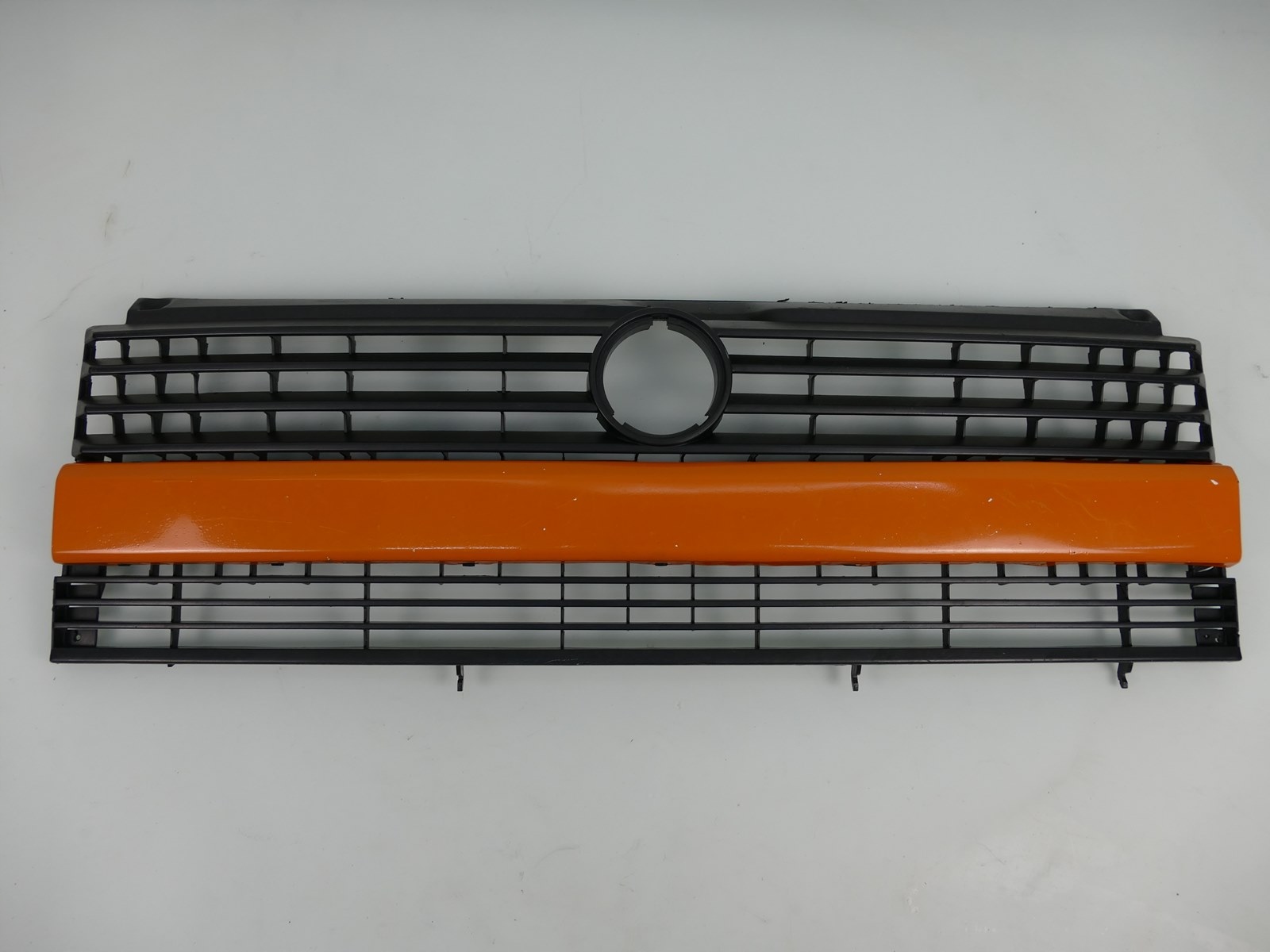 решетка радиатора vw transporter T4