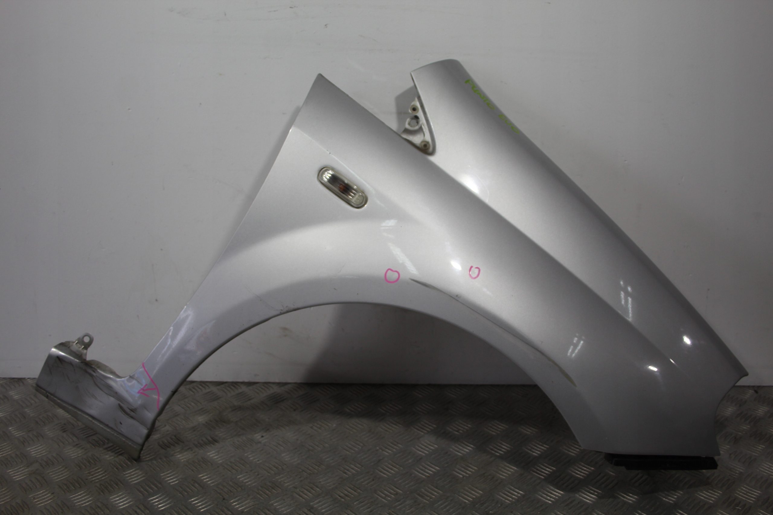 fender right front FIAT GRANDE PUNTO EVO