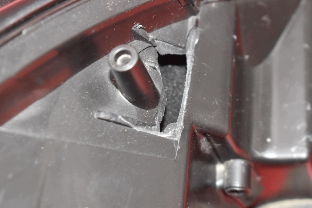 REFLEKTOR left light front EU 1305237173 PEUGEOT 308 2 II T9 13-17