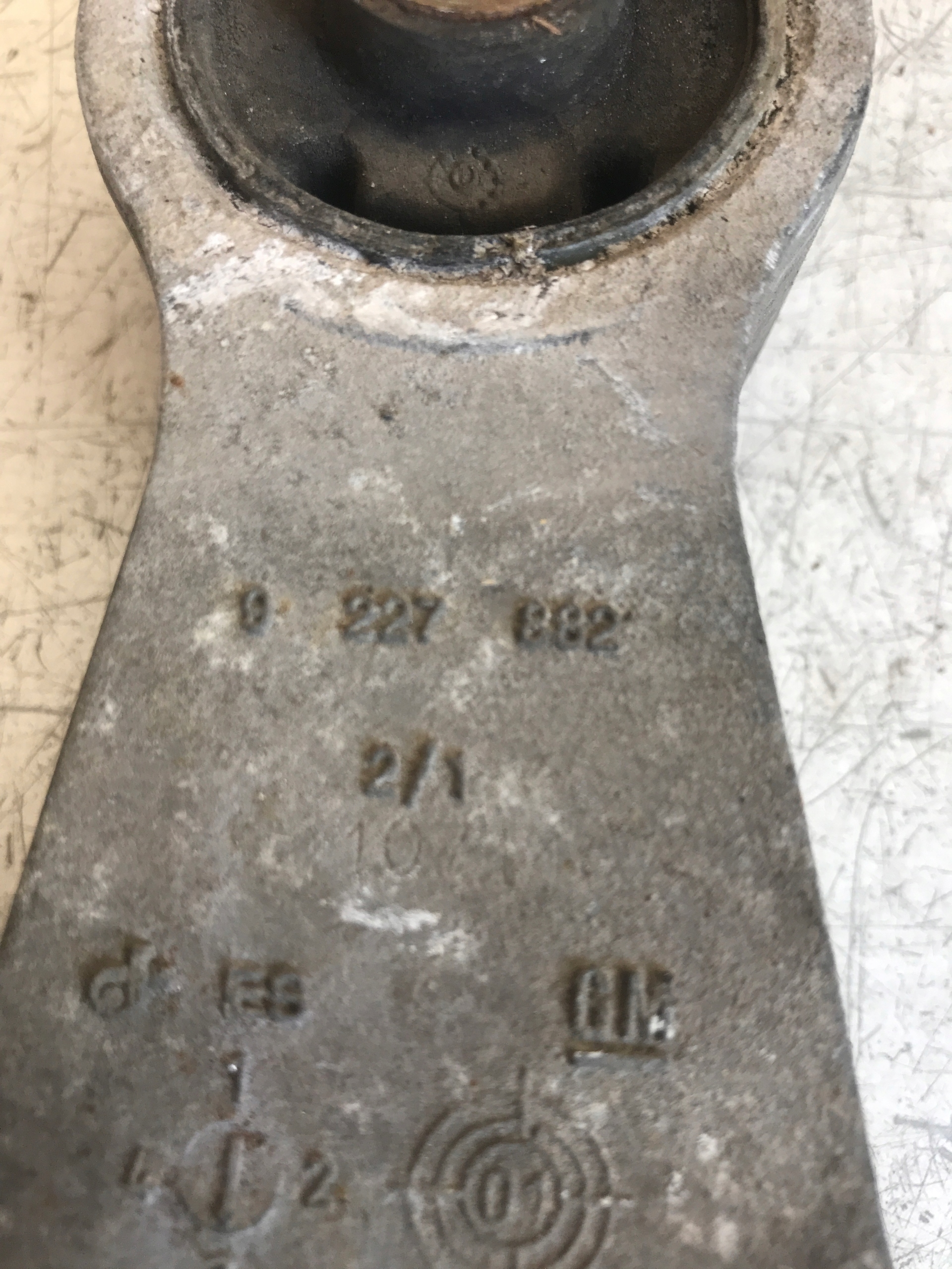 Getriebehalter getriebe OPEL CORSA C