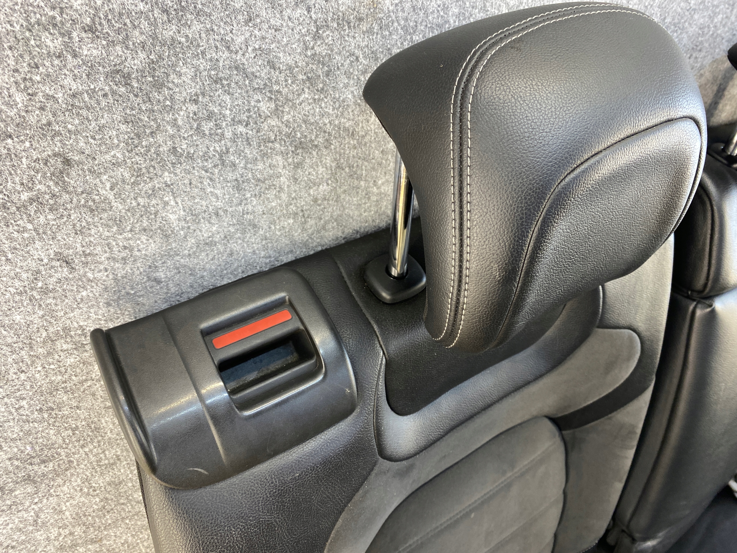 кресла диван CITROEN DS5 11-15 комплект