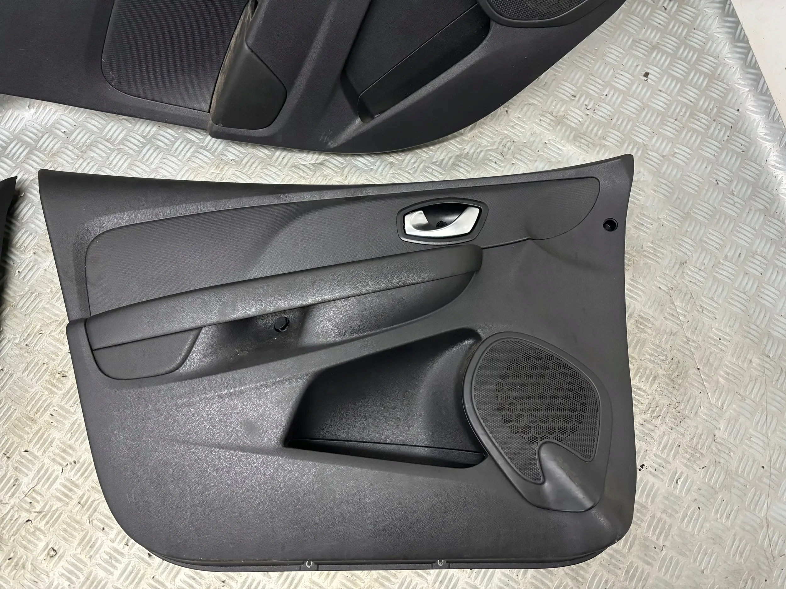 дверные карты CLIO IV HB европа 12-19 комплект