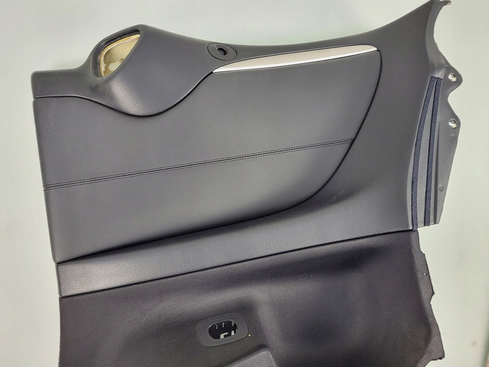 MERCEDES CLK A209 W209 CABRIO side upholstery right rear part