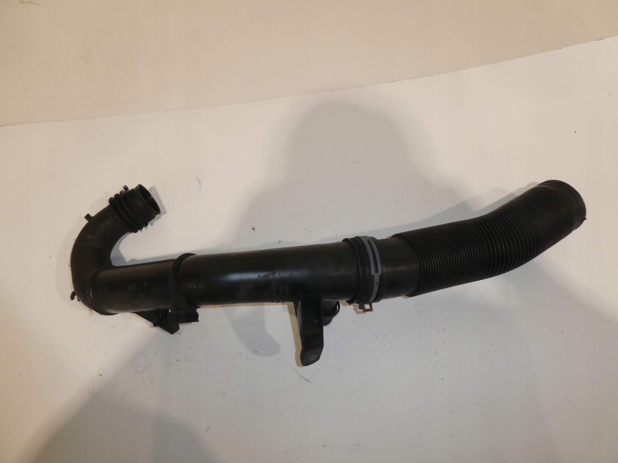 trouba hadice intercoolera VW GOLF IV 1J0129654Q