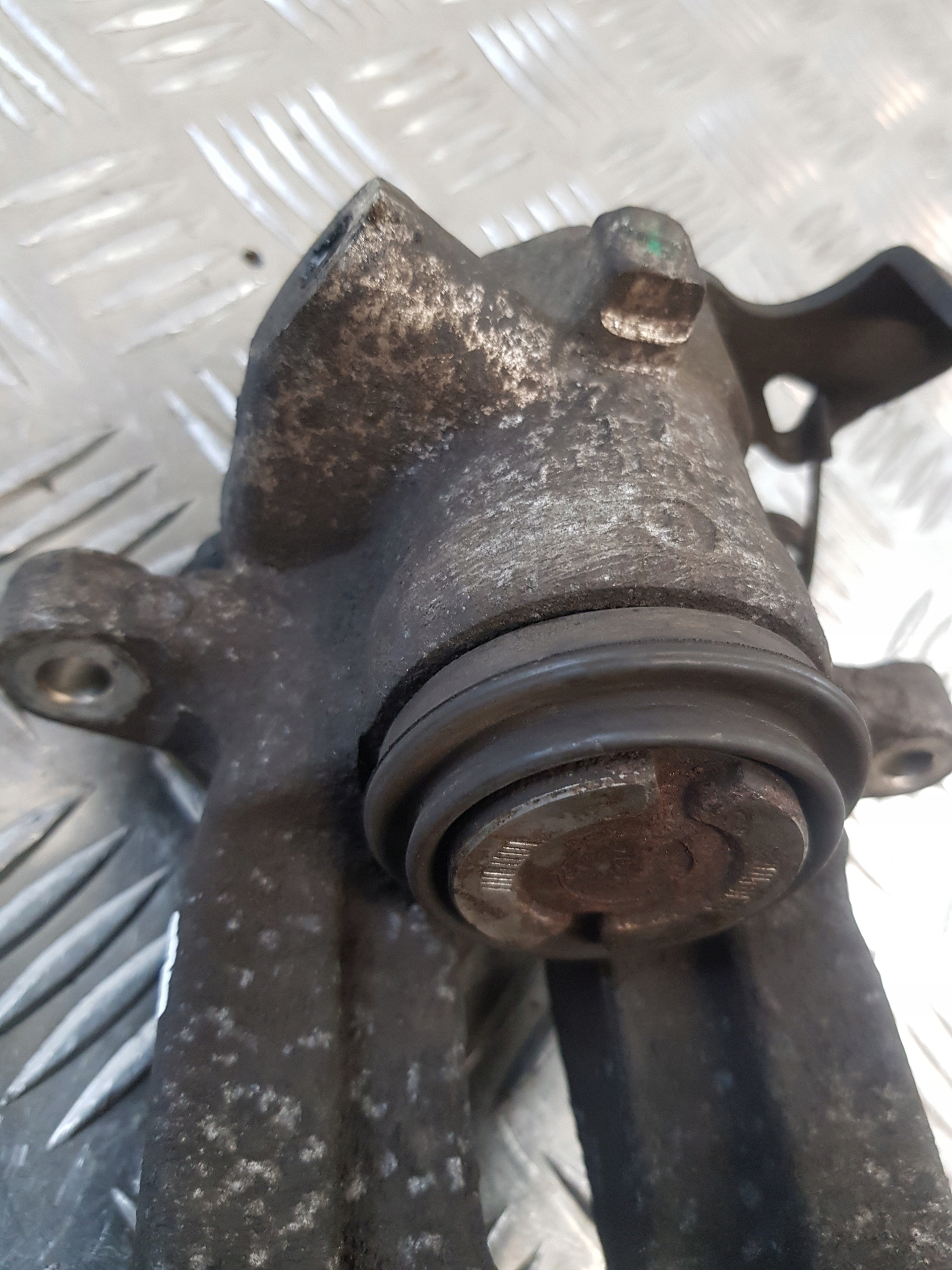 caliper brake TRW right rear part C5 III X7 14R