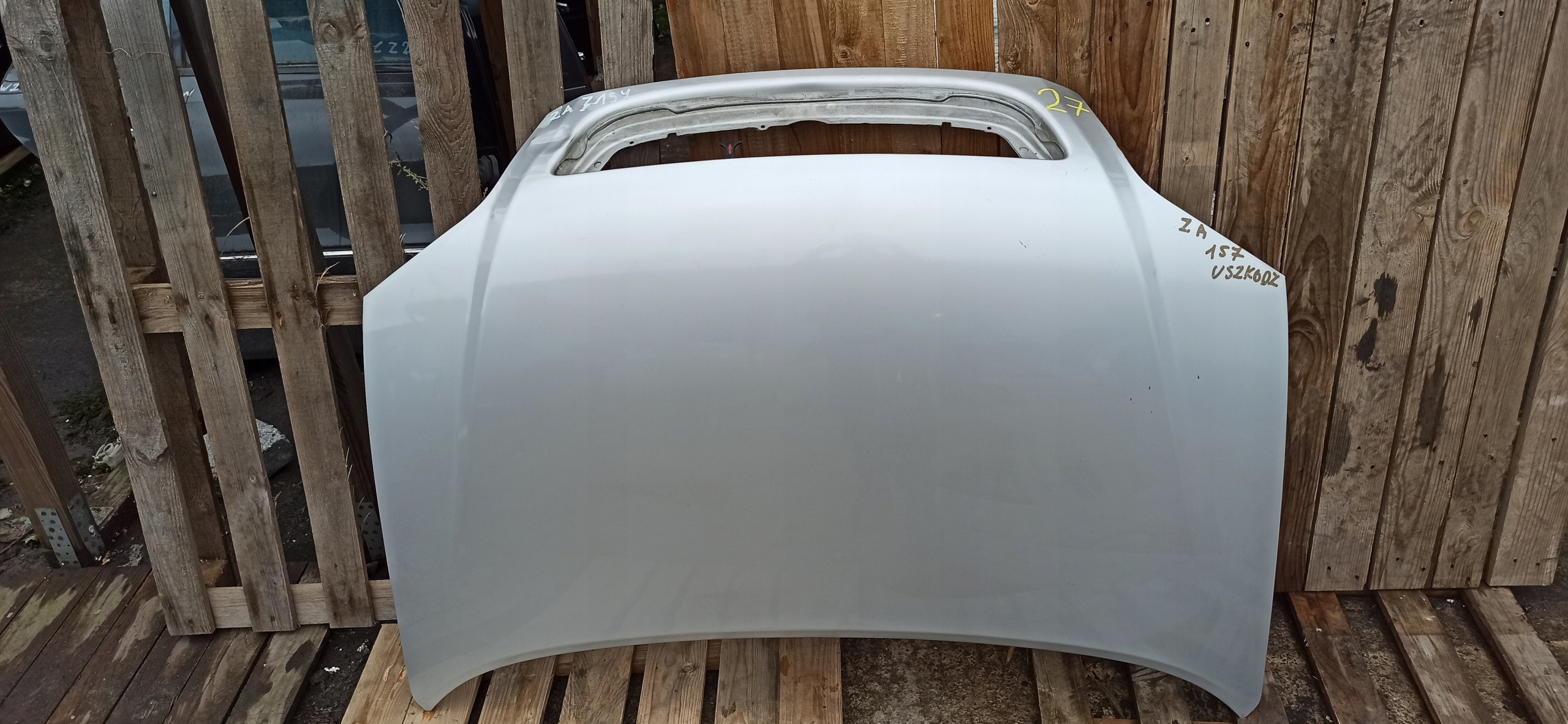 cofano OPEL ZAFIRA A LAKIER Z157