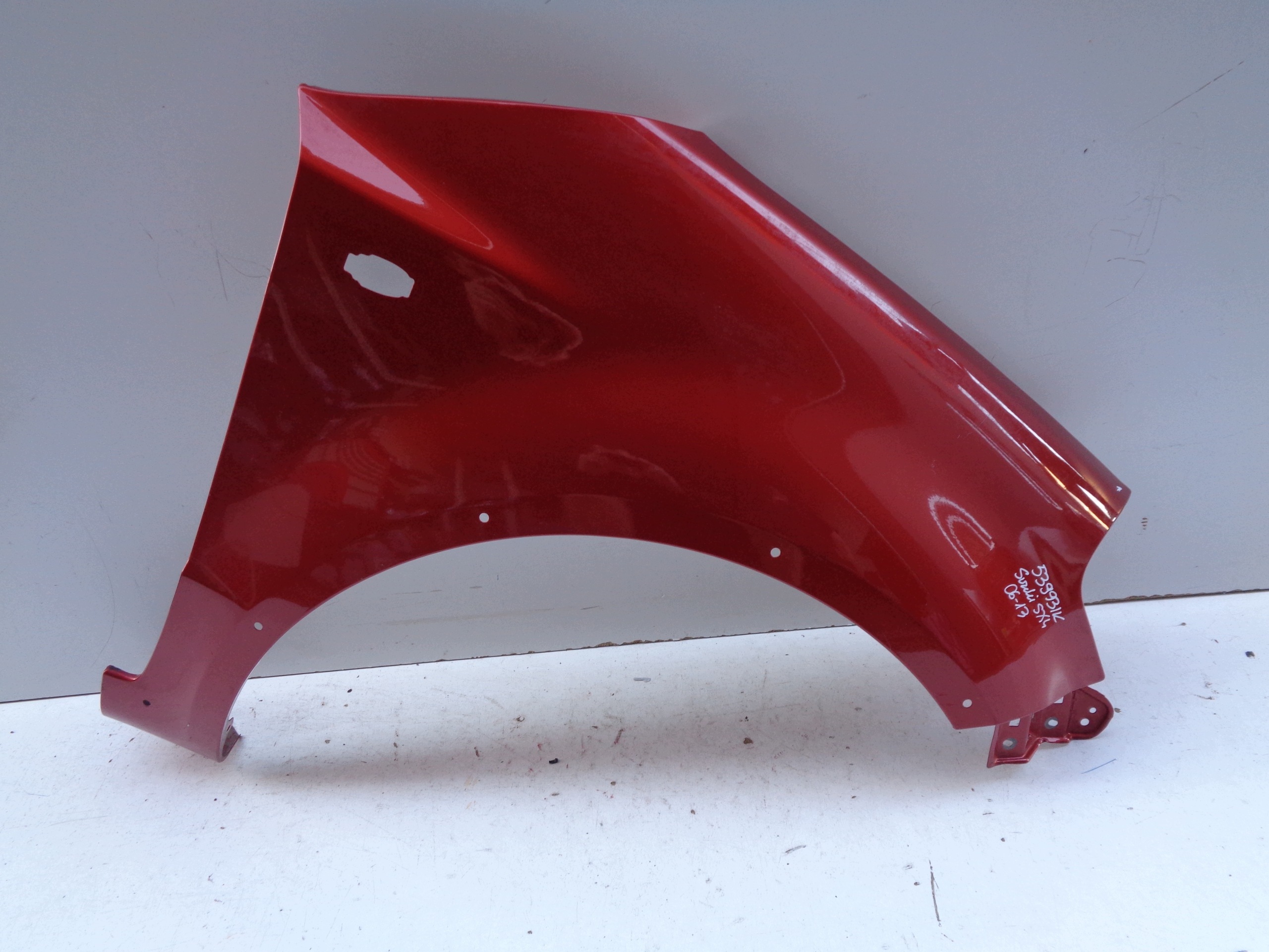 fender right front SUZUKI SX4 06-13 NR 53993