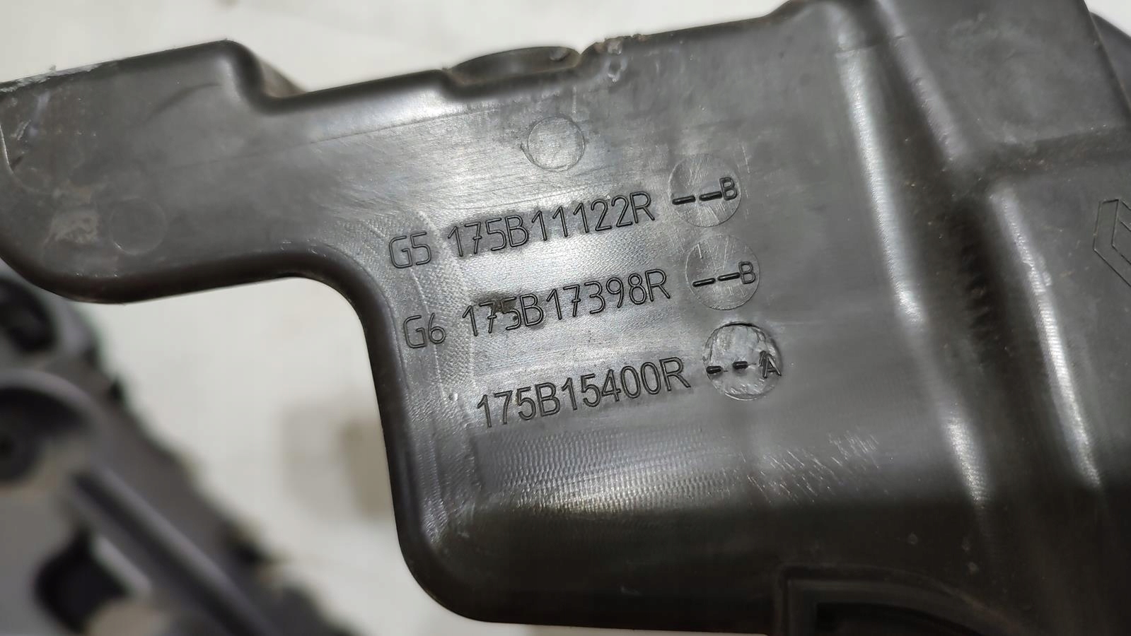 motor cover 1.5 DCI Renault Captur