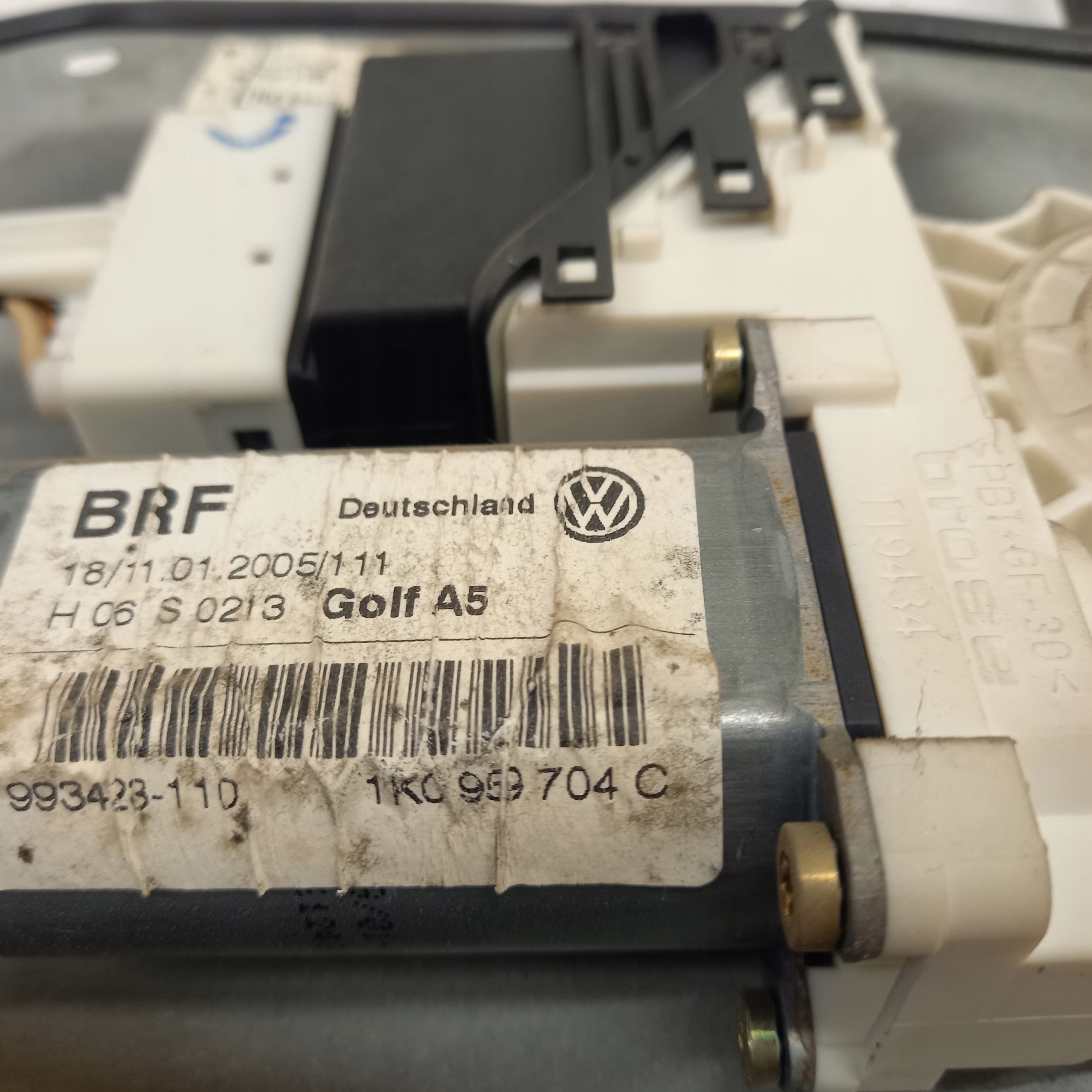 ELE mechanism windows right rear VOLKSWAGEN GOLF 5 1K0959704C