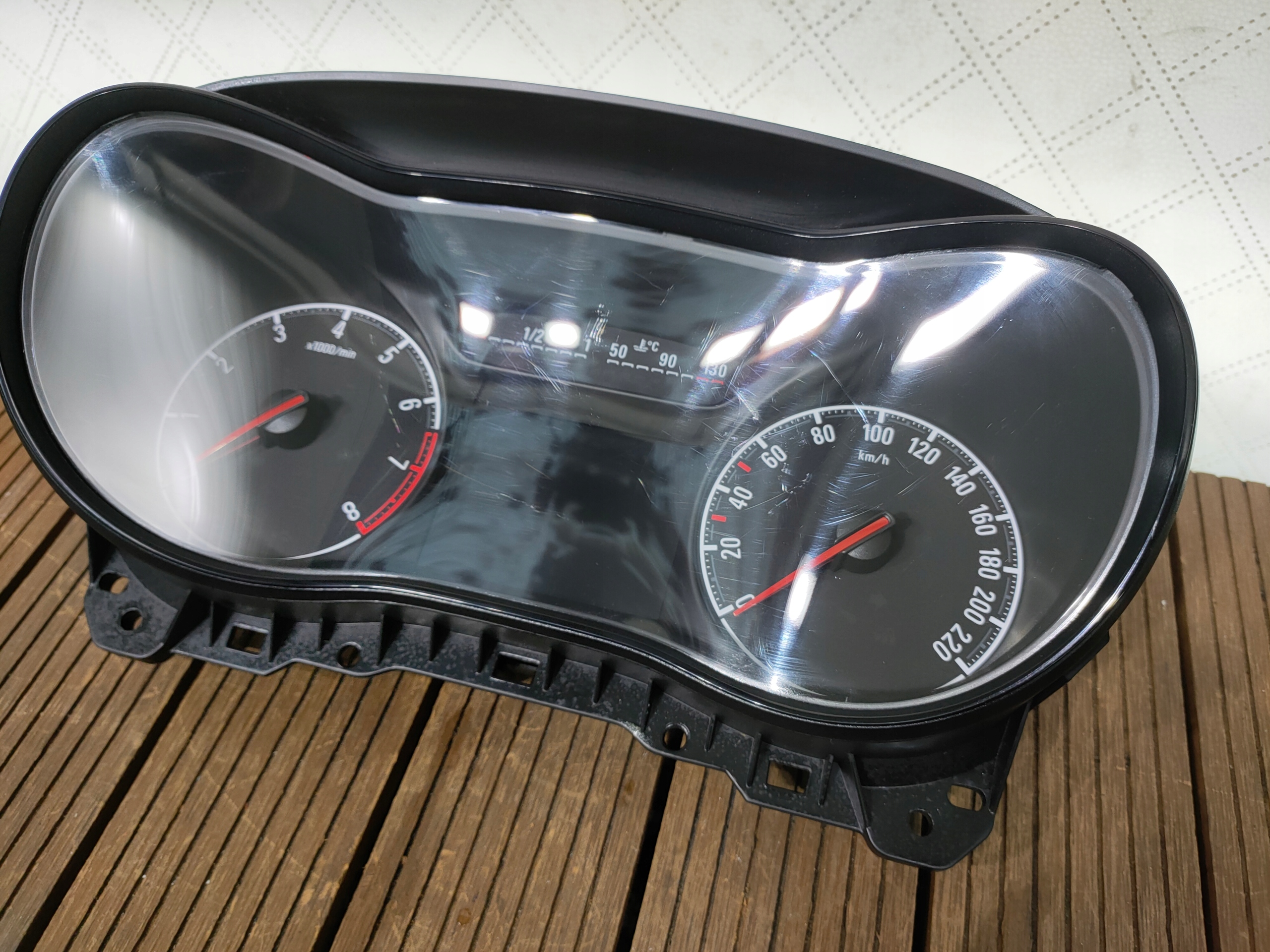 OPEL CORSA E 14-19 dials dials 39140084 EUROPA OE