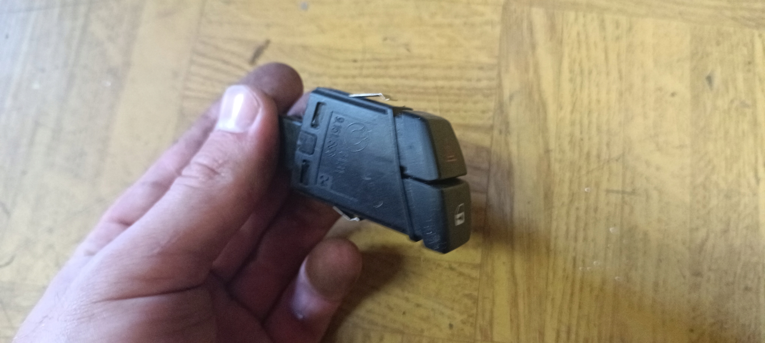 button switch light switch of warning lights BMW 9161896
