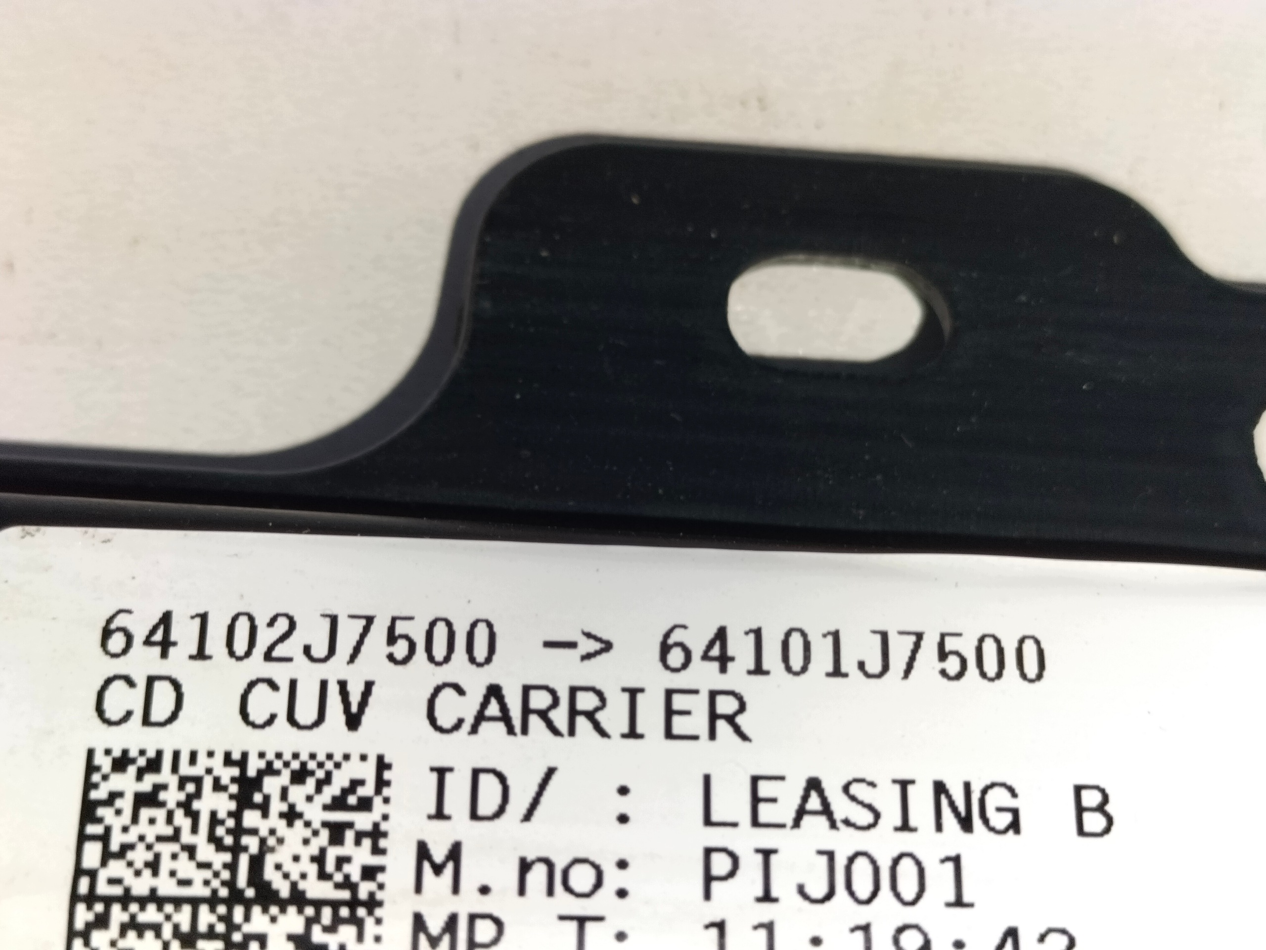 support panel for radiators pillar iron front KIA X-CEED 19- zakuty , patrz numer