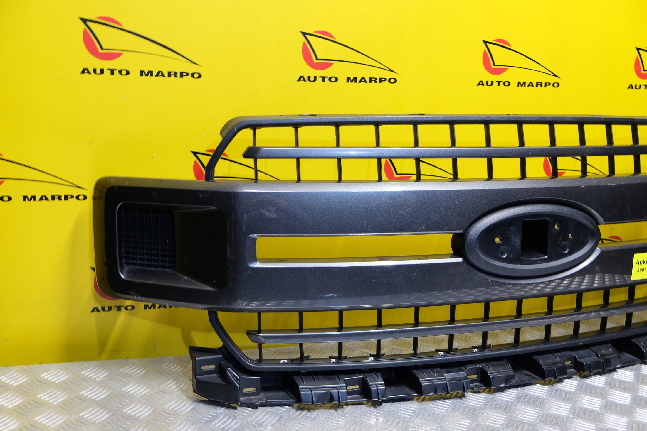 FORD F150 2018-2020 GRILL ATRAPA PRZÓD USA Producent części Ford OE