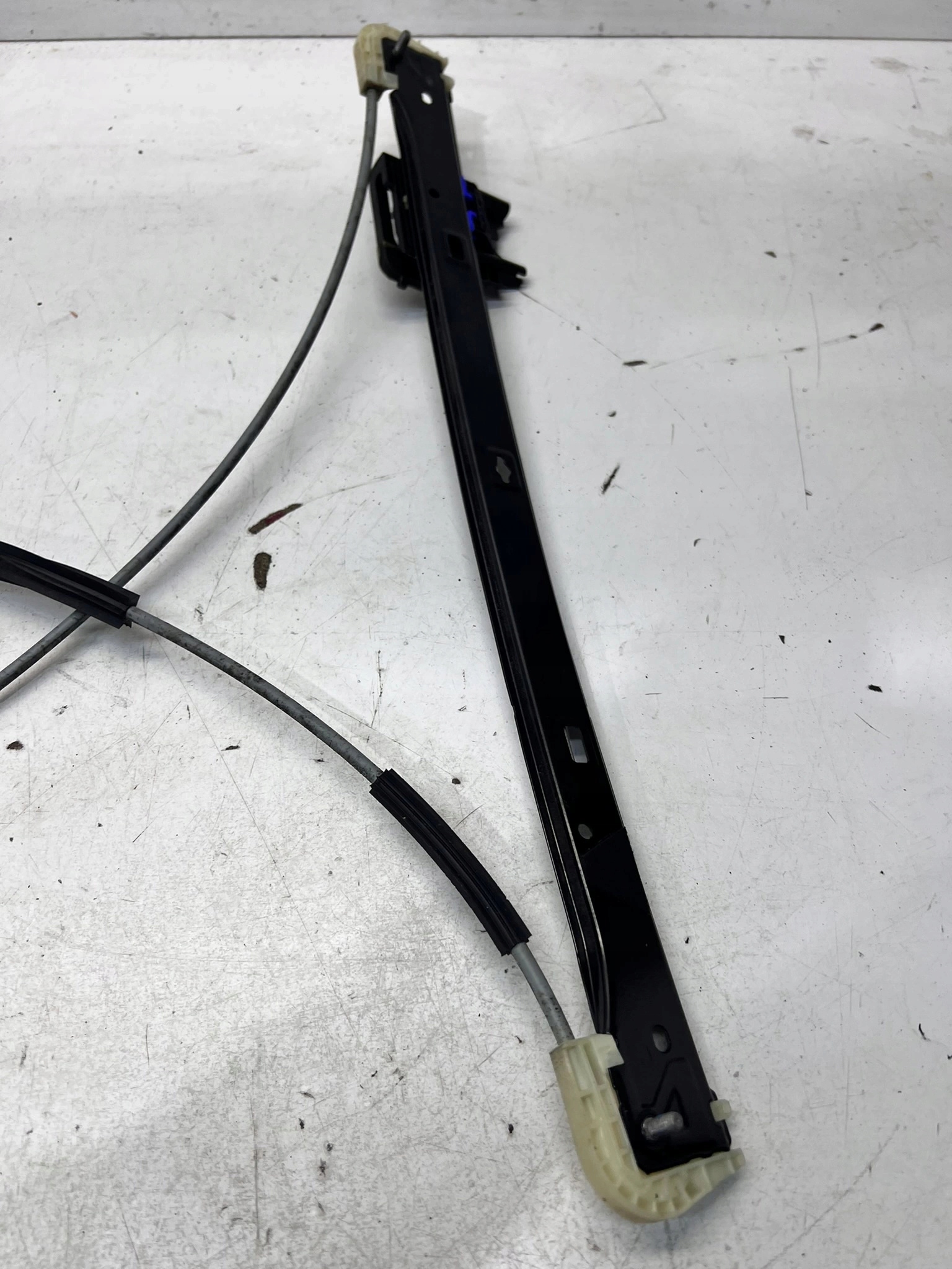 mechanism lifting windows left front AUDI 4M0837461A