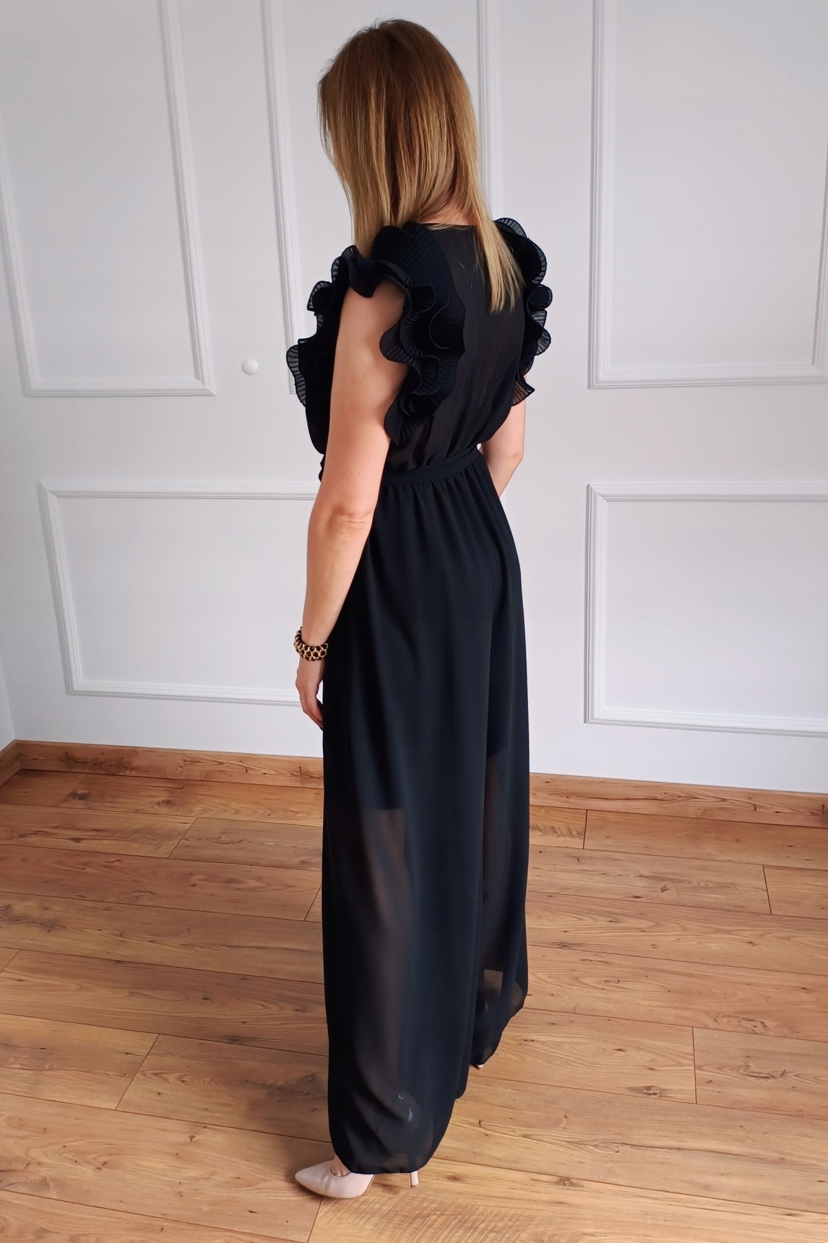 Włoski Kombinezon Damski Elegancki Wizytowy Falbany Kolory uni Kolor czarny