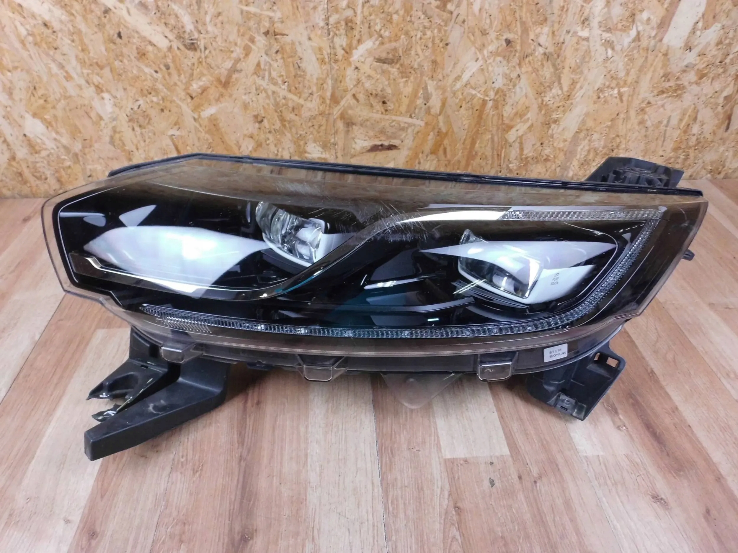Renault Espace V MK5 2015+ light left front front left 260608372R
