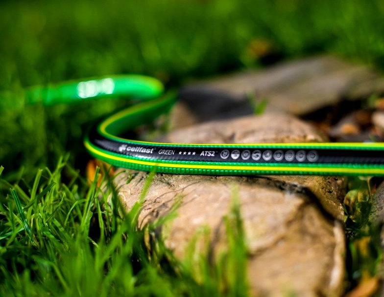 CELLFAST ZESTAW ZRASZAJĄCY GREEN WĄŻ 1/2" 20m 5-WARSTWOWY ZŁĄCZKI, ZRASZACZ Typ zestawy