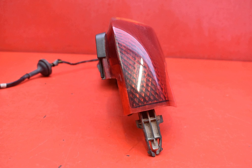 light left rear part rear 220-16752 NISSAN NOTE 1 and E11 LIFT 09-14