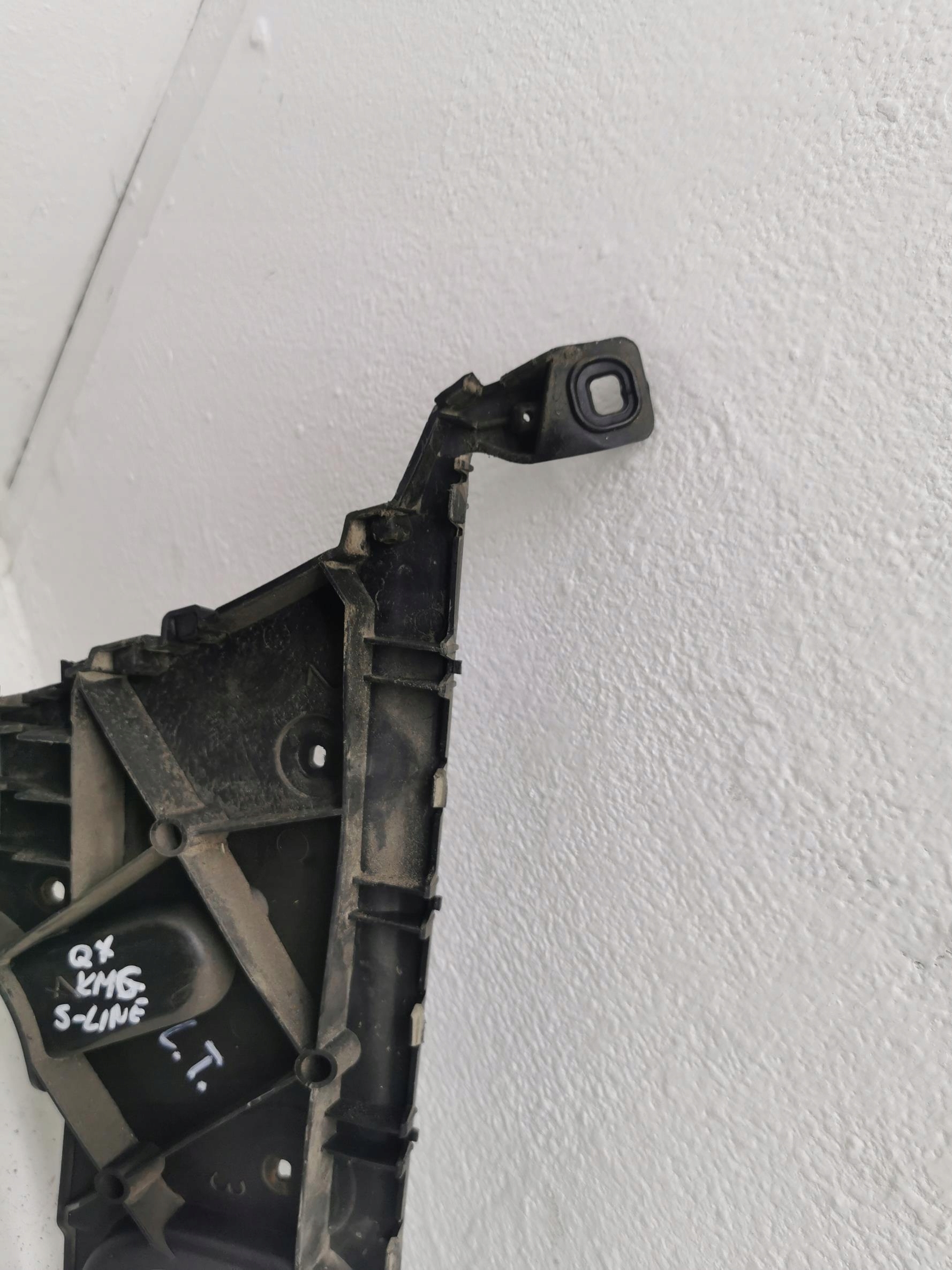 bumper bracket S-LINE left rear part AUDI Q7 and 4L 05-09