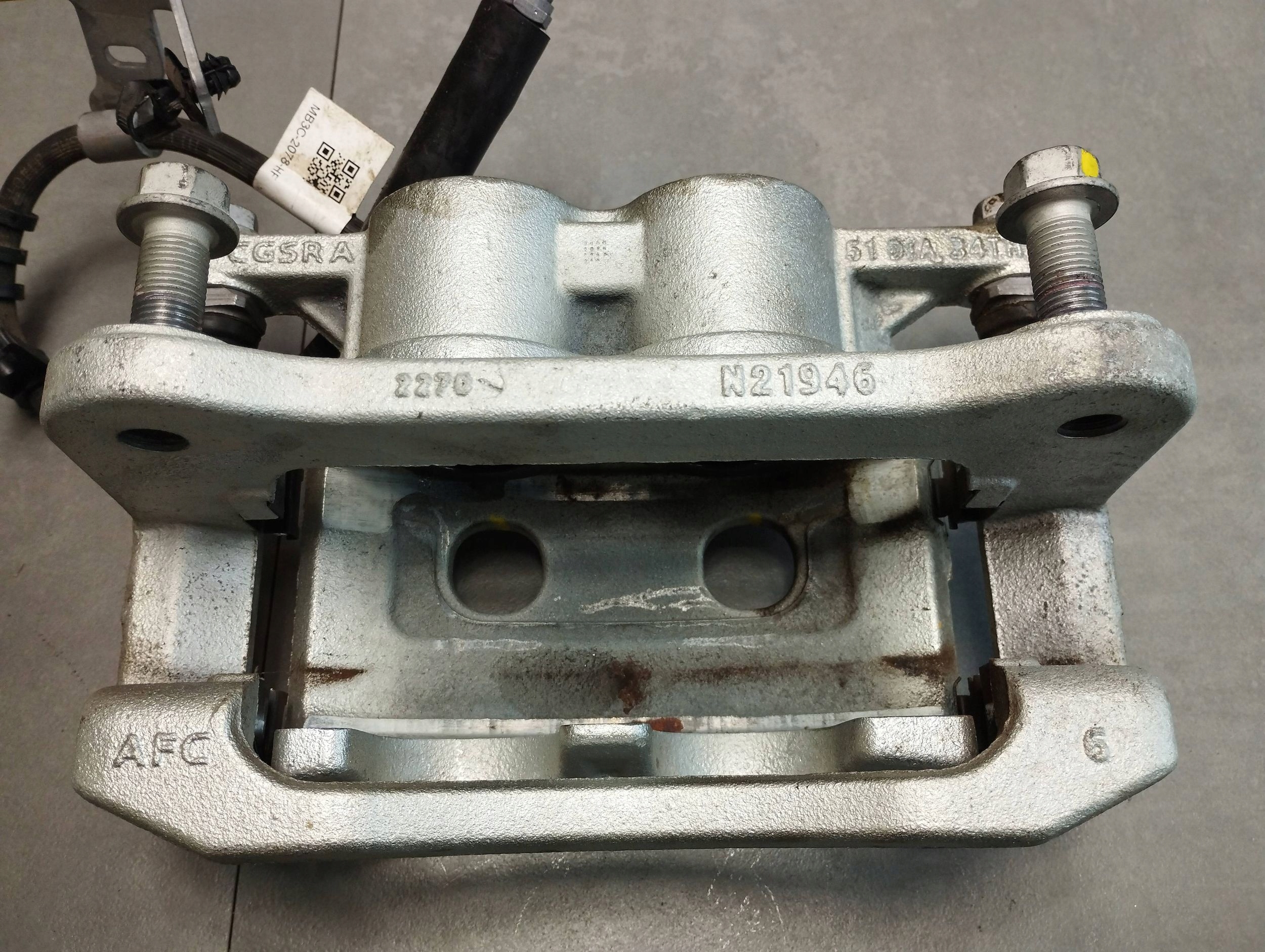Volkswagen Amarok II 2023 caliper right front