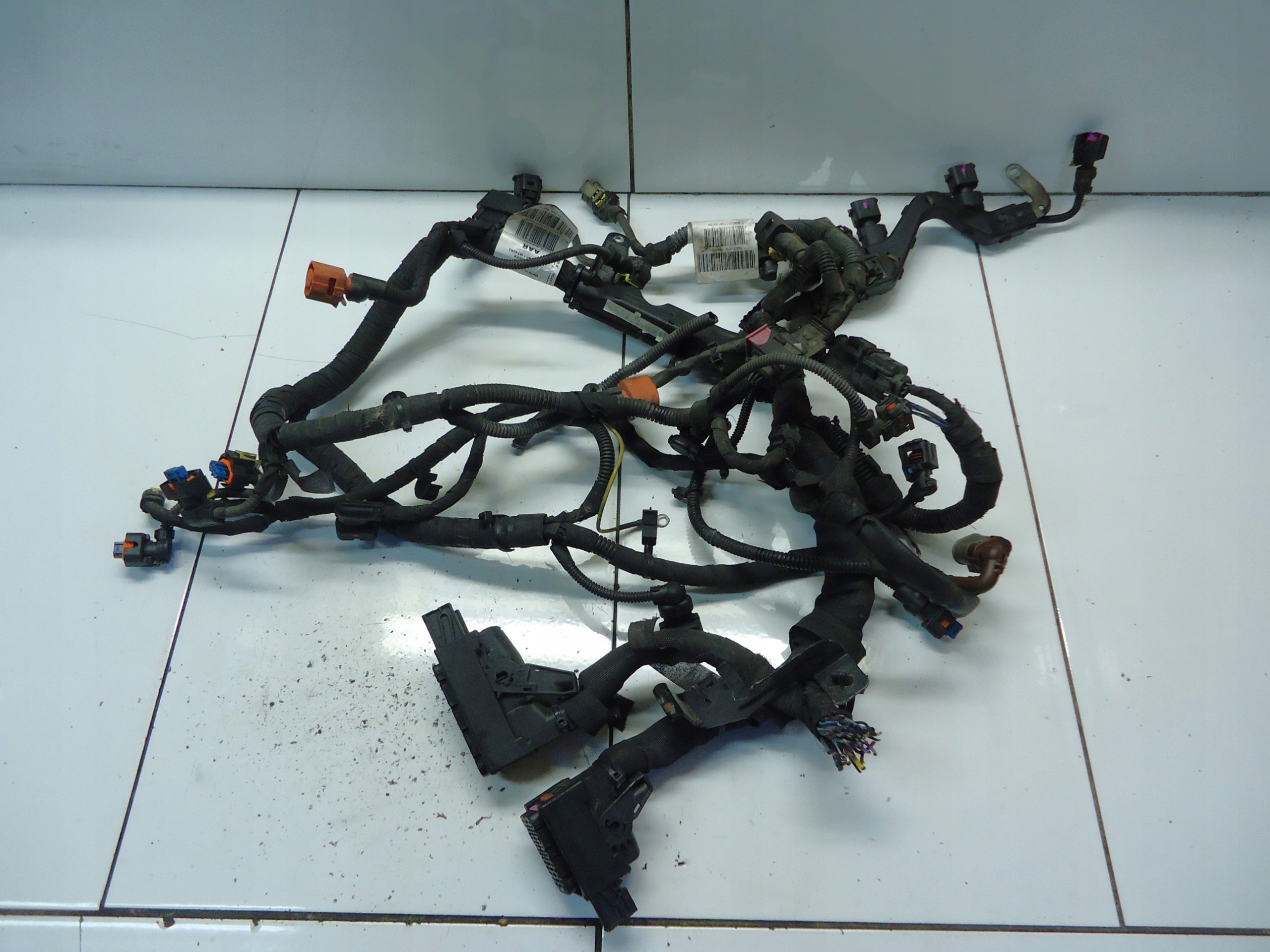 OPEL INSIGNIA 2.0CDTI A20 bundle motor wiring 22744339