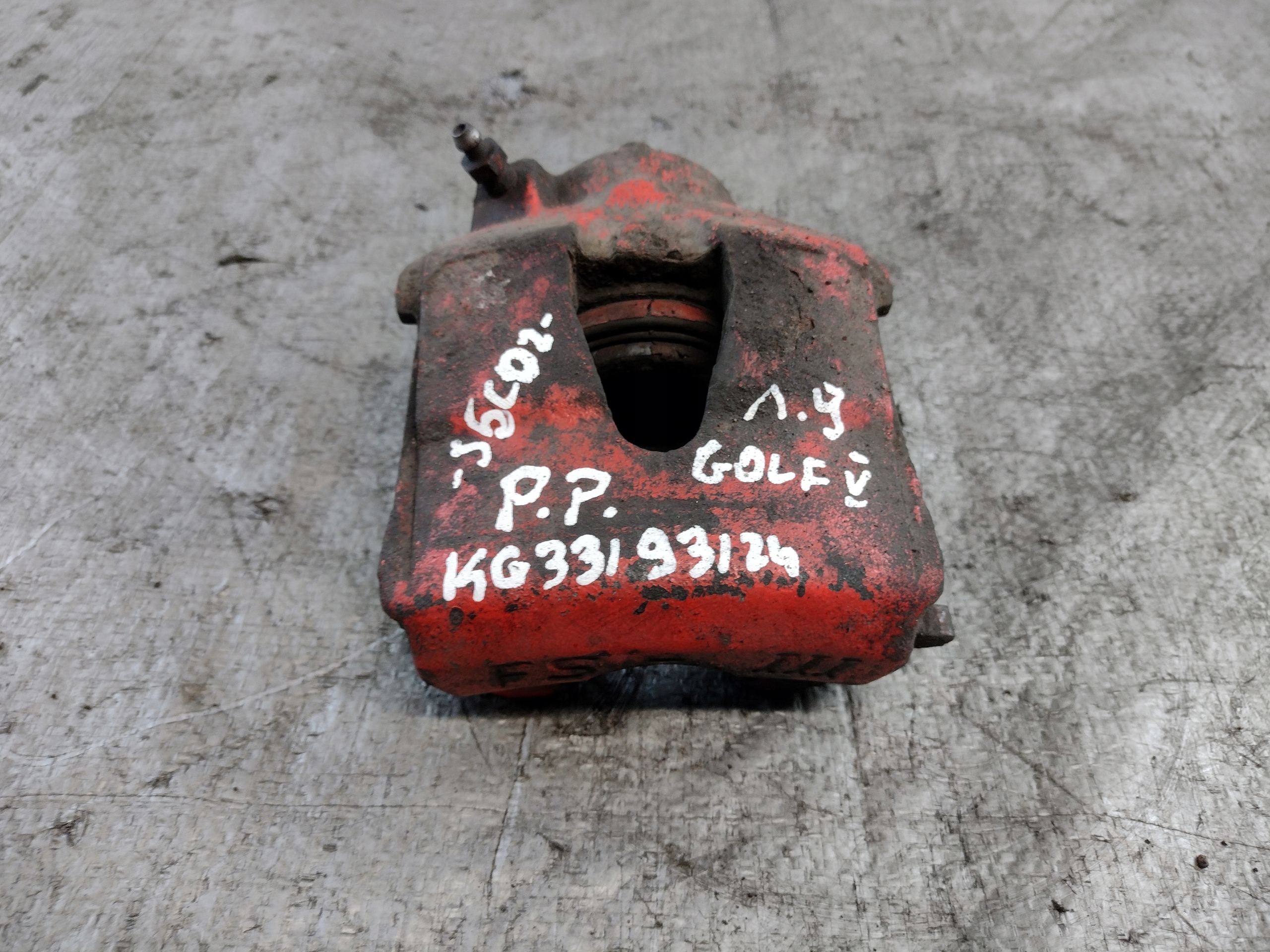 caliper right front Volkswagen Golf V 5 1,9TDI