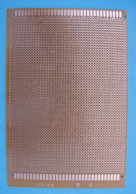 

Płytka Uniwersalna 12X18cm