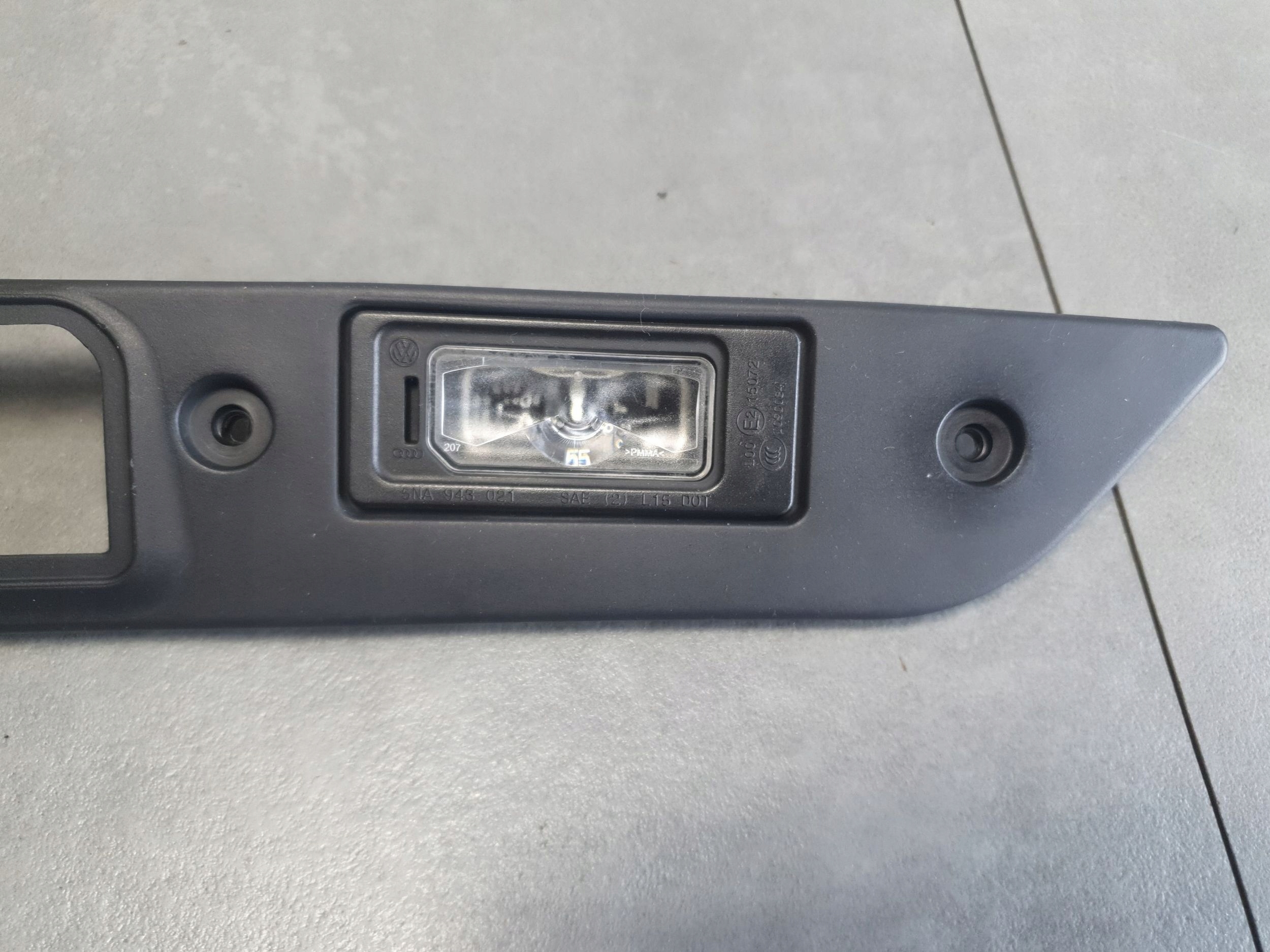 Cupra Formentor moulding lighting signs 5FF827335B