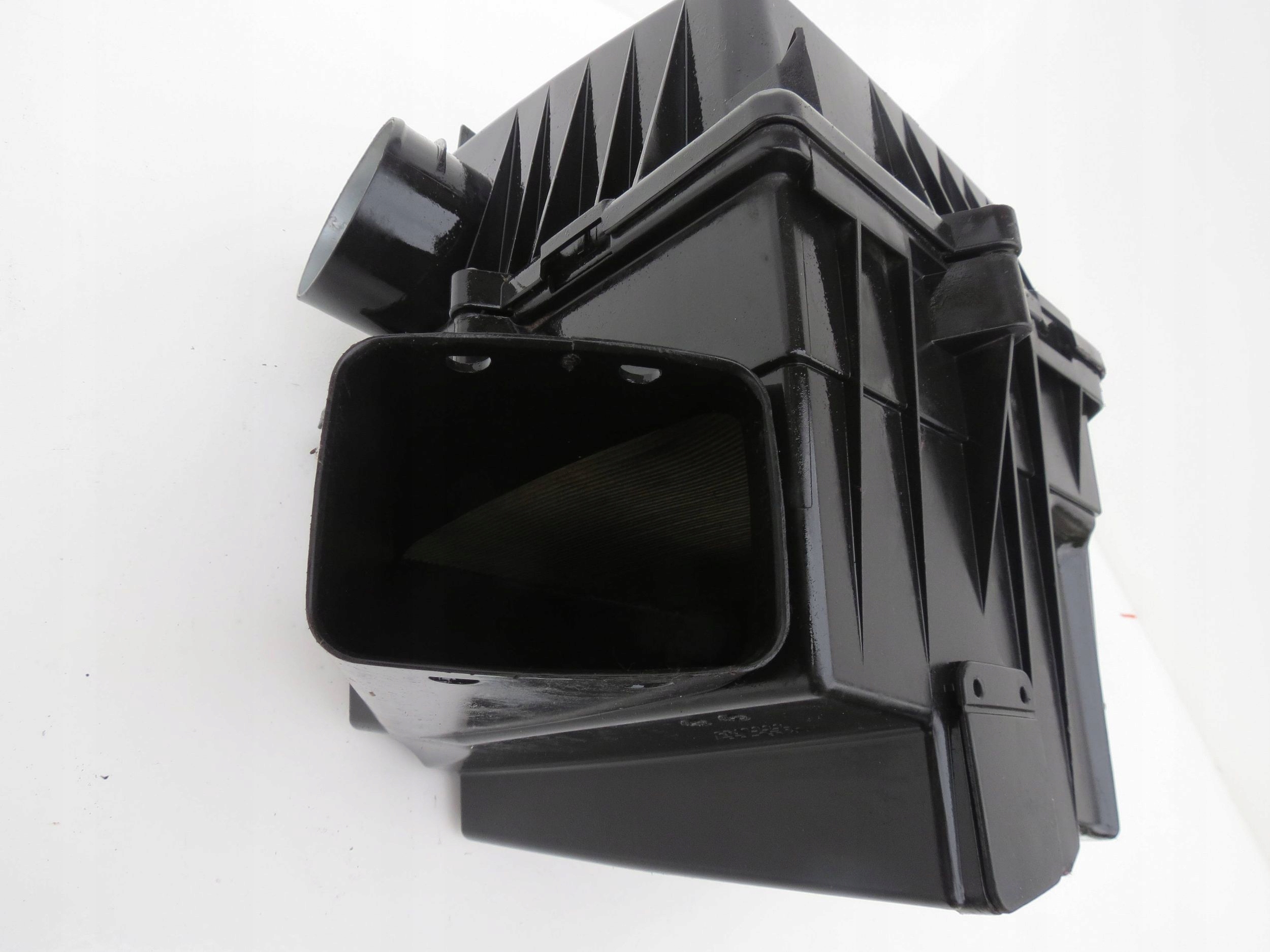 Gehäuse filter luft VOLVO XC90 4.4 V8 30741467