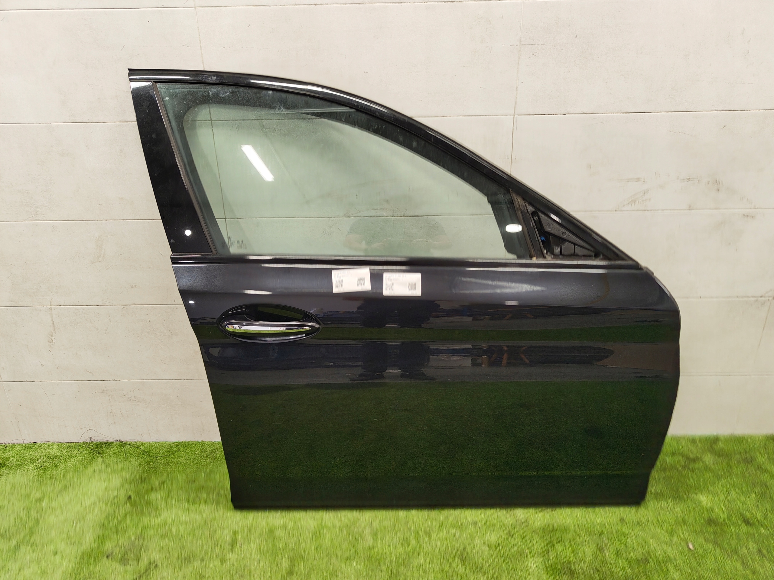 BMW 5 G30 door right front 475 SHADOWLINE KEYLESS