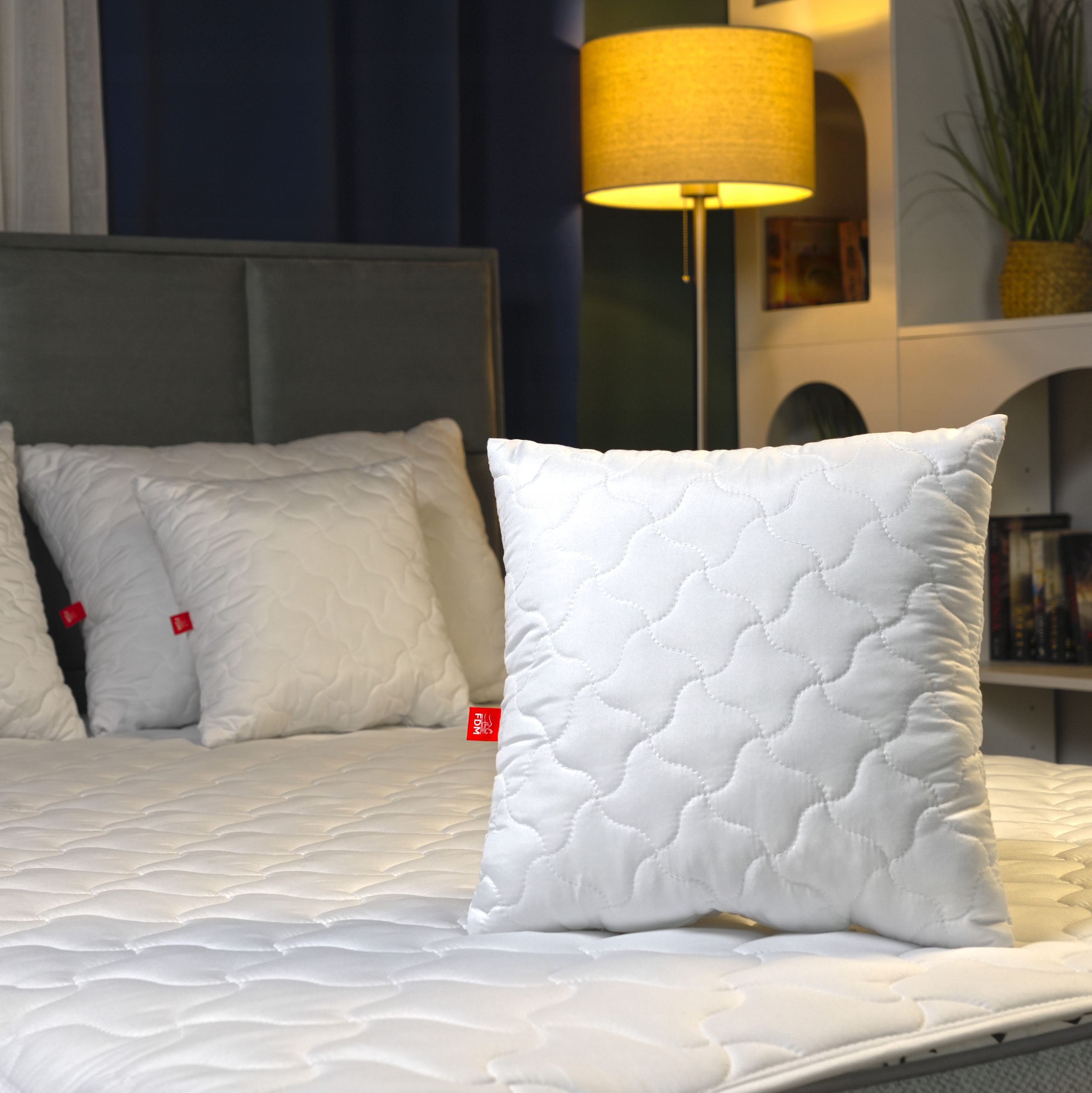 Poduszka SOFTI 40x40 Puszysta wygodna zamek PIKOWANA GRUBA Długość (cm) 40