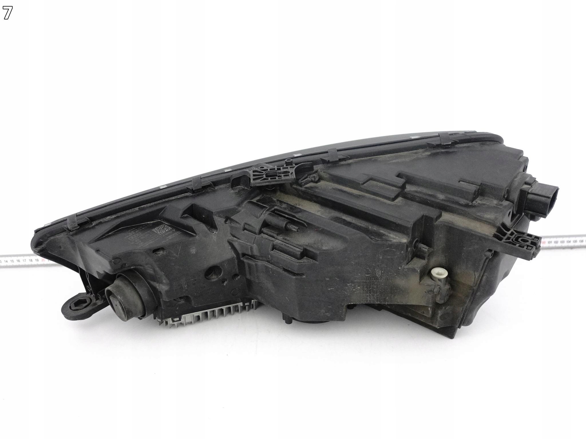 AUDI RS4 B9 8W0 LIFT FL 19-24 MATRIX FULL LED light right front EUROPA
