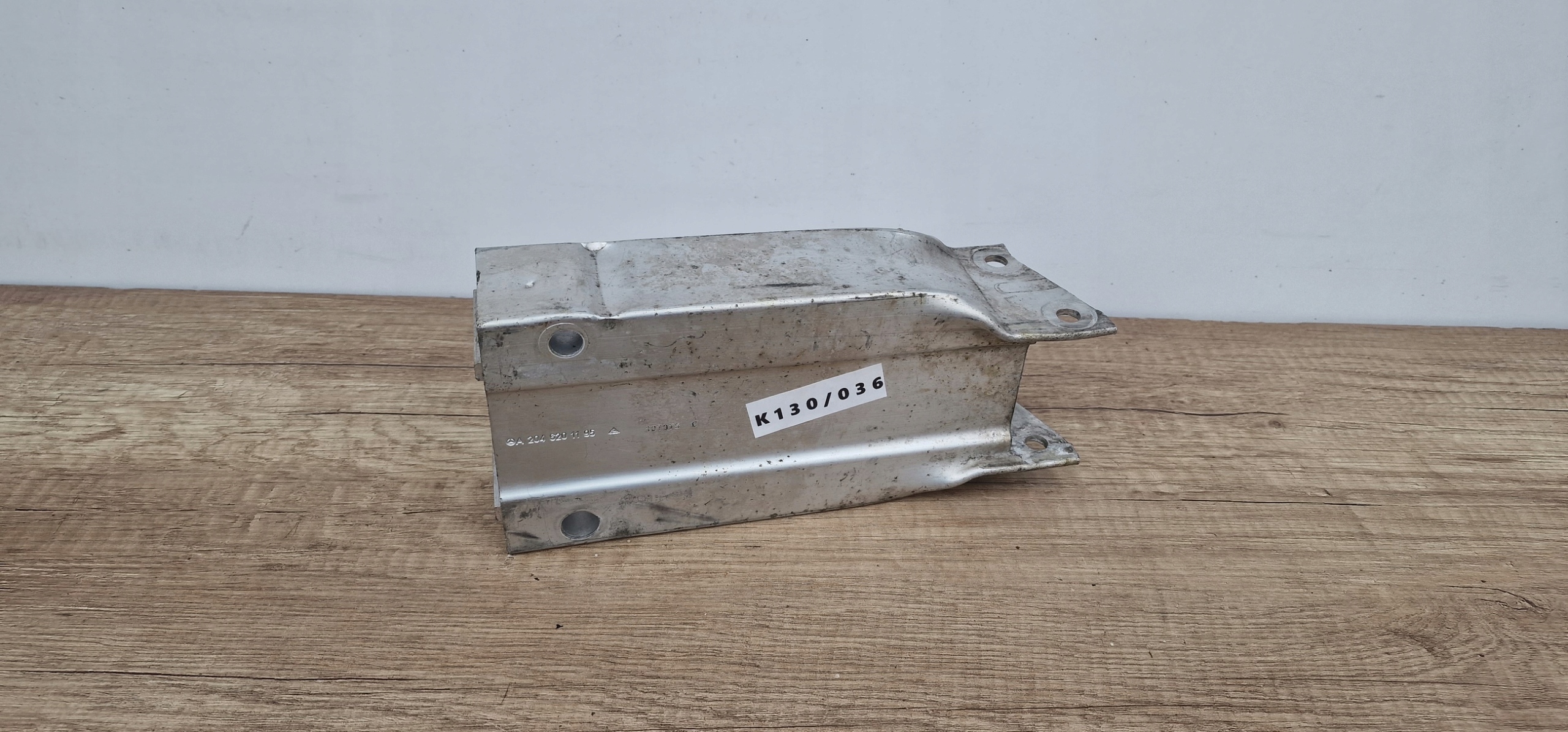 MERCEDES C-KLASA W204 left beam tip front