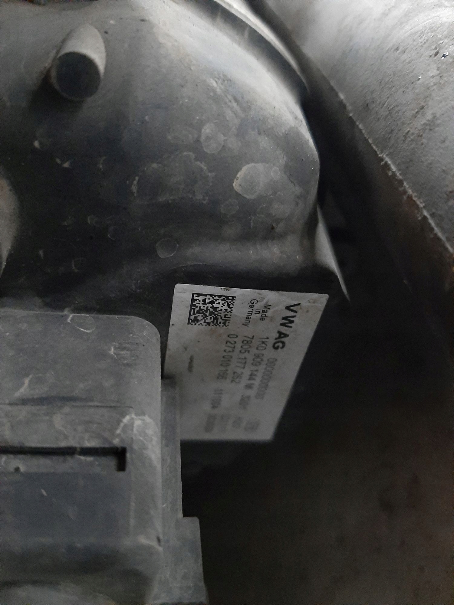 рулевая рейка SKODA YETI европа 1K0909144M