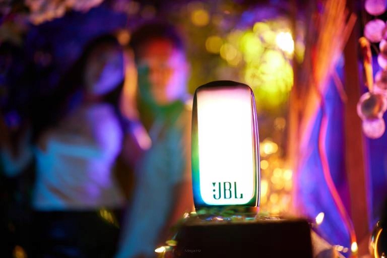 JBL Pulse 5 oryginalny głośnik bluetooth / LED Marka JBL