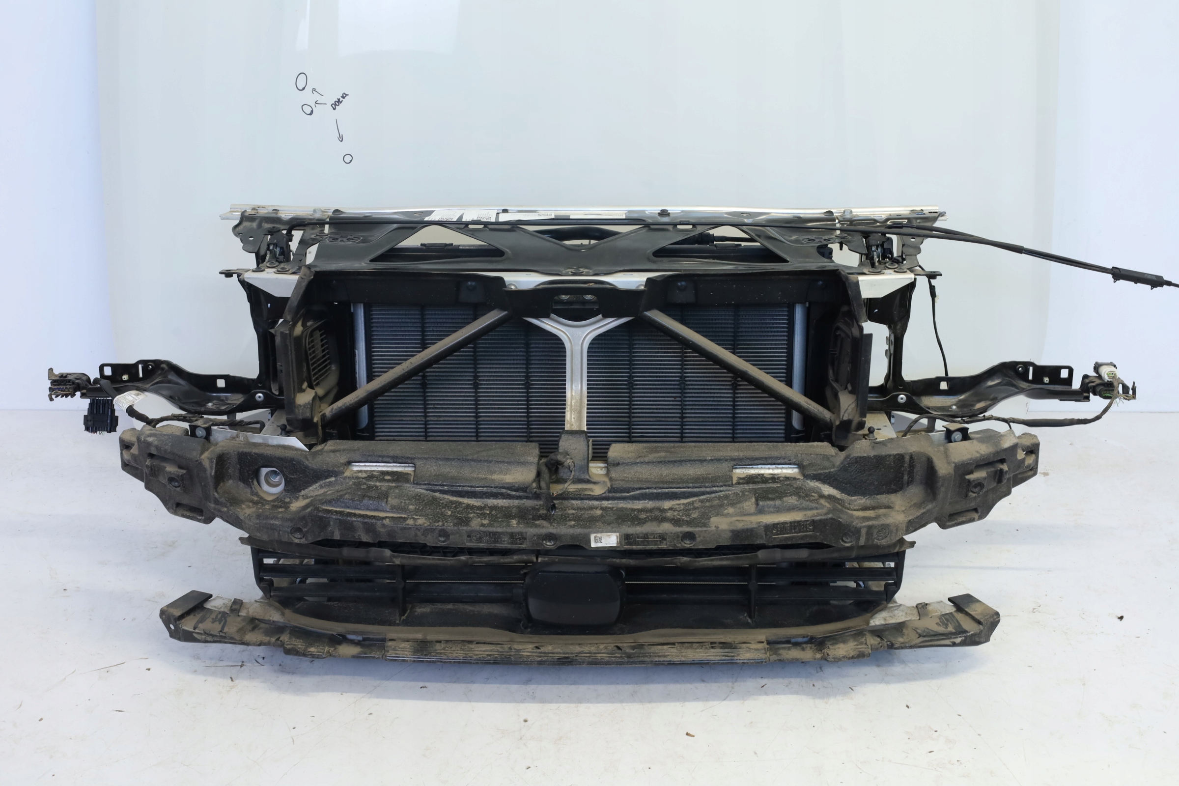 WZMOCNIENIE PAS PRZEDNI RADAR BMW G11 G12 LCI 730i 195KW