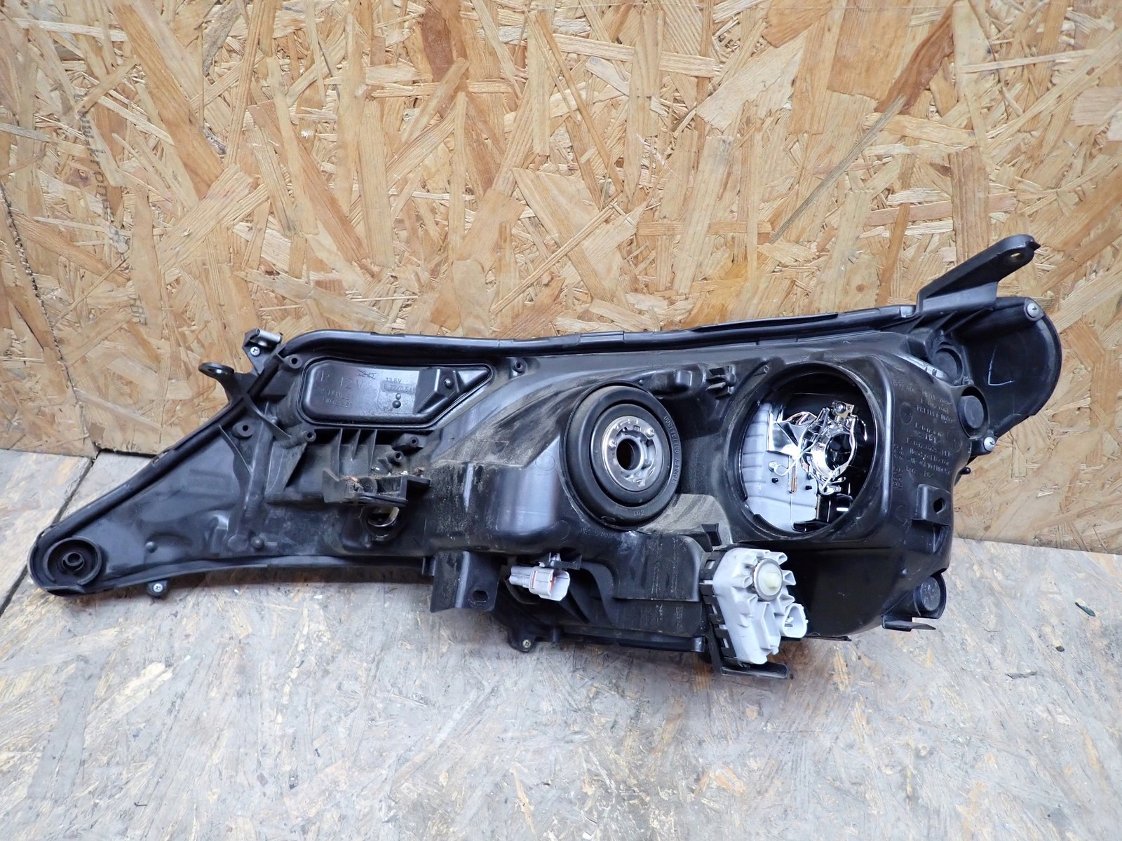 light right REFLEKTOR right BI XENON TOYOTA RAV4 IV 2012-2015R