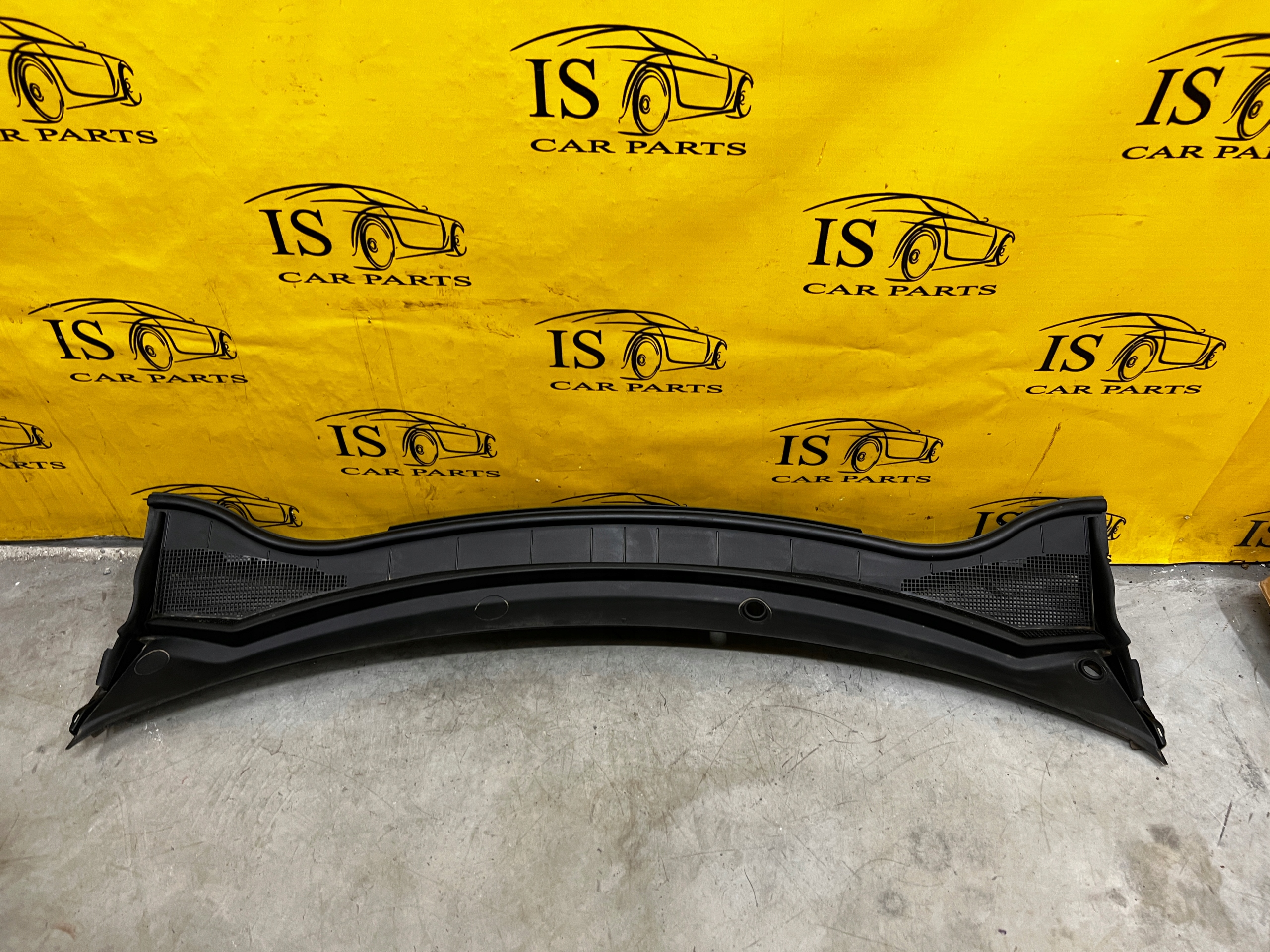 LV4B-S02216-BGW - ВЕРХНЯЯ КРЫШКА ОБЛИЦОВКИ FORD KUGA MK3 RHD UK