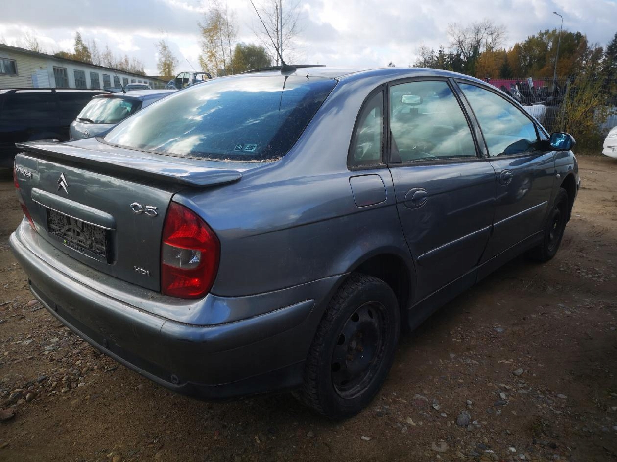 CITROEN C5 блок предохранителей 2001 2.2л